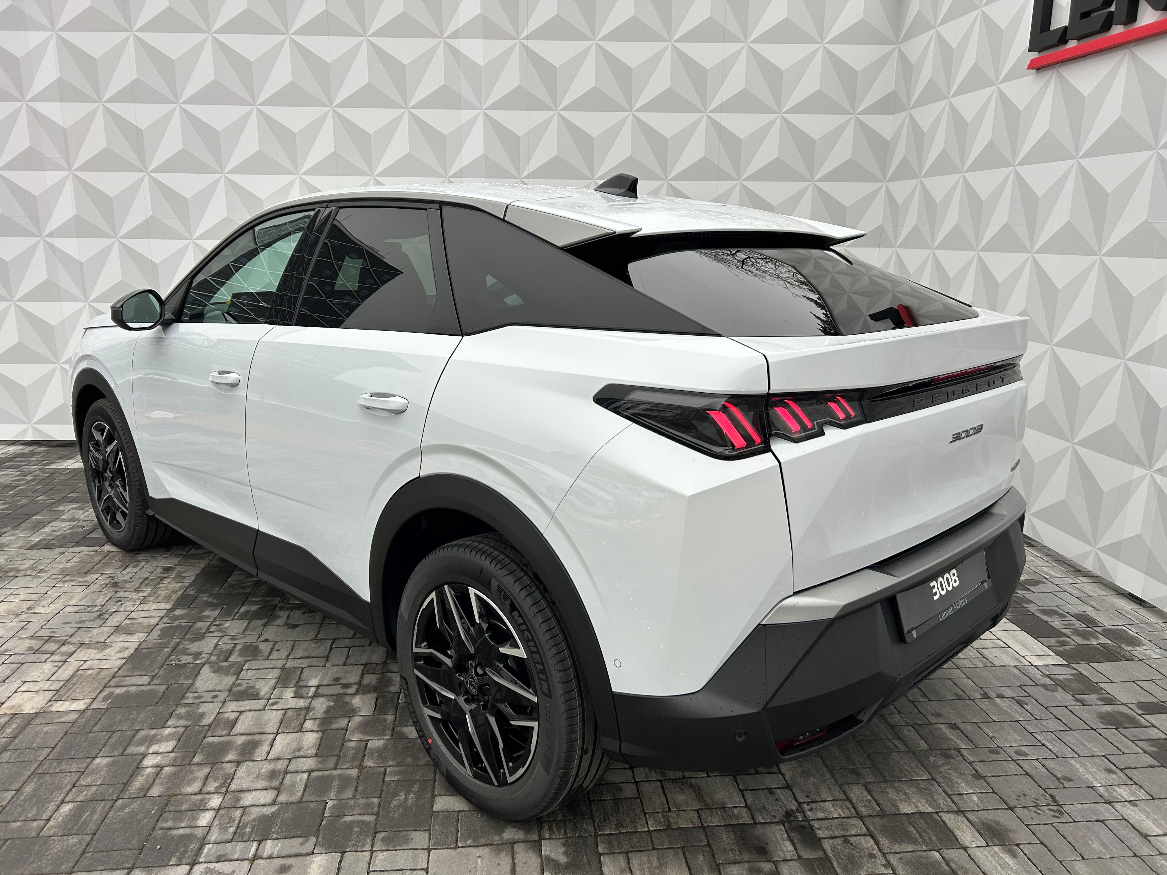 Peugeot 3008, ALLURE Hybrid 145 e-DCS6 - fotka 3