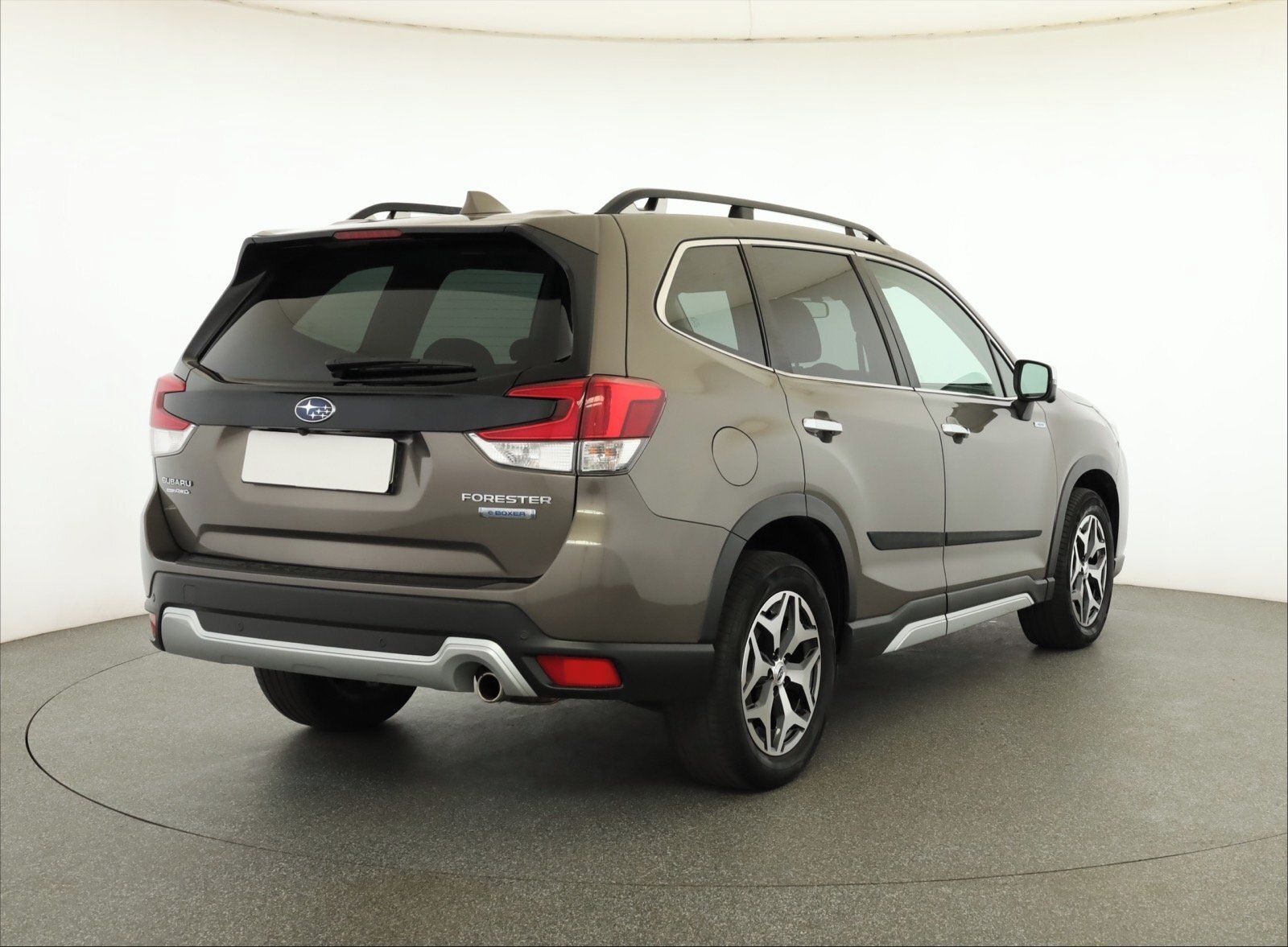 Subaru Forester, 2.0 e-Boxer MHEV, 4X4 - fotka 5