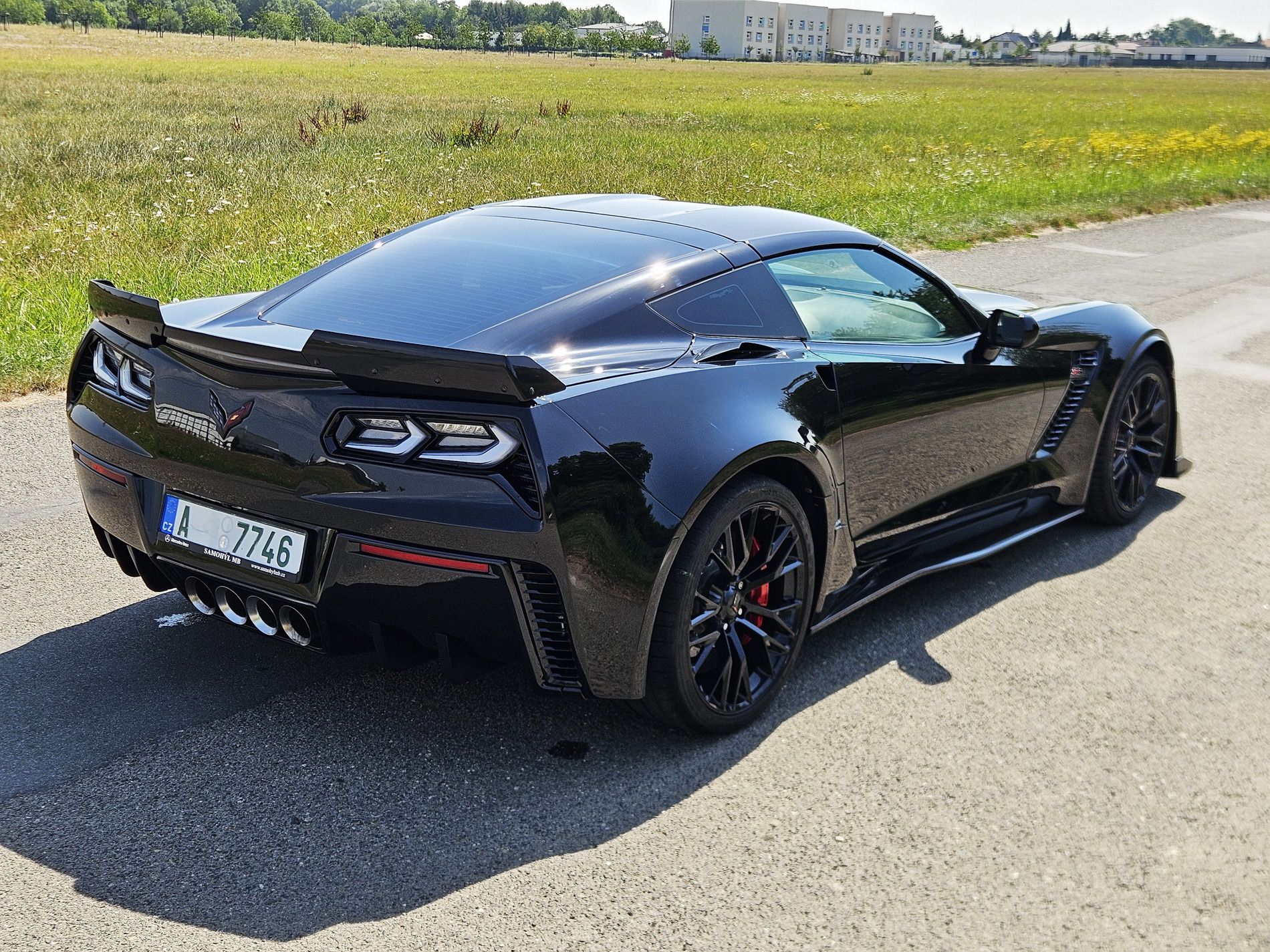 Chevrolet Corvette, C7 Z06 3LZ 650HP - EU tacho - fotka 4