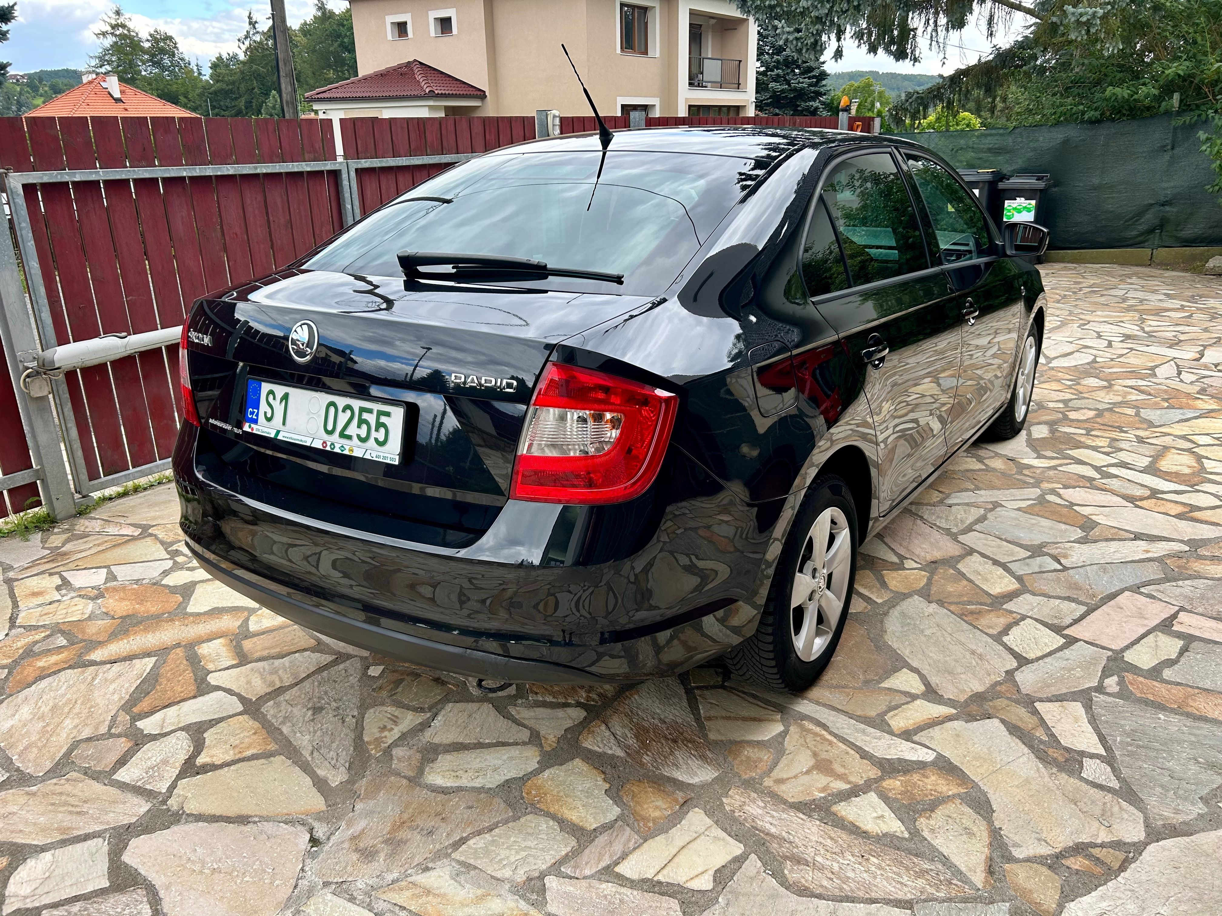 Škoda Rapid, 1.2 TSI 63KW SPORT ROZVODY - fotka 4