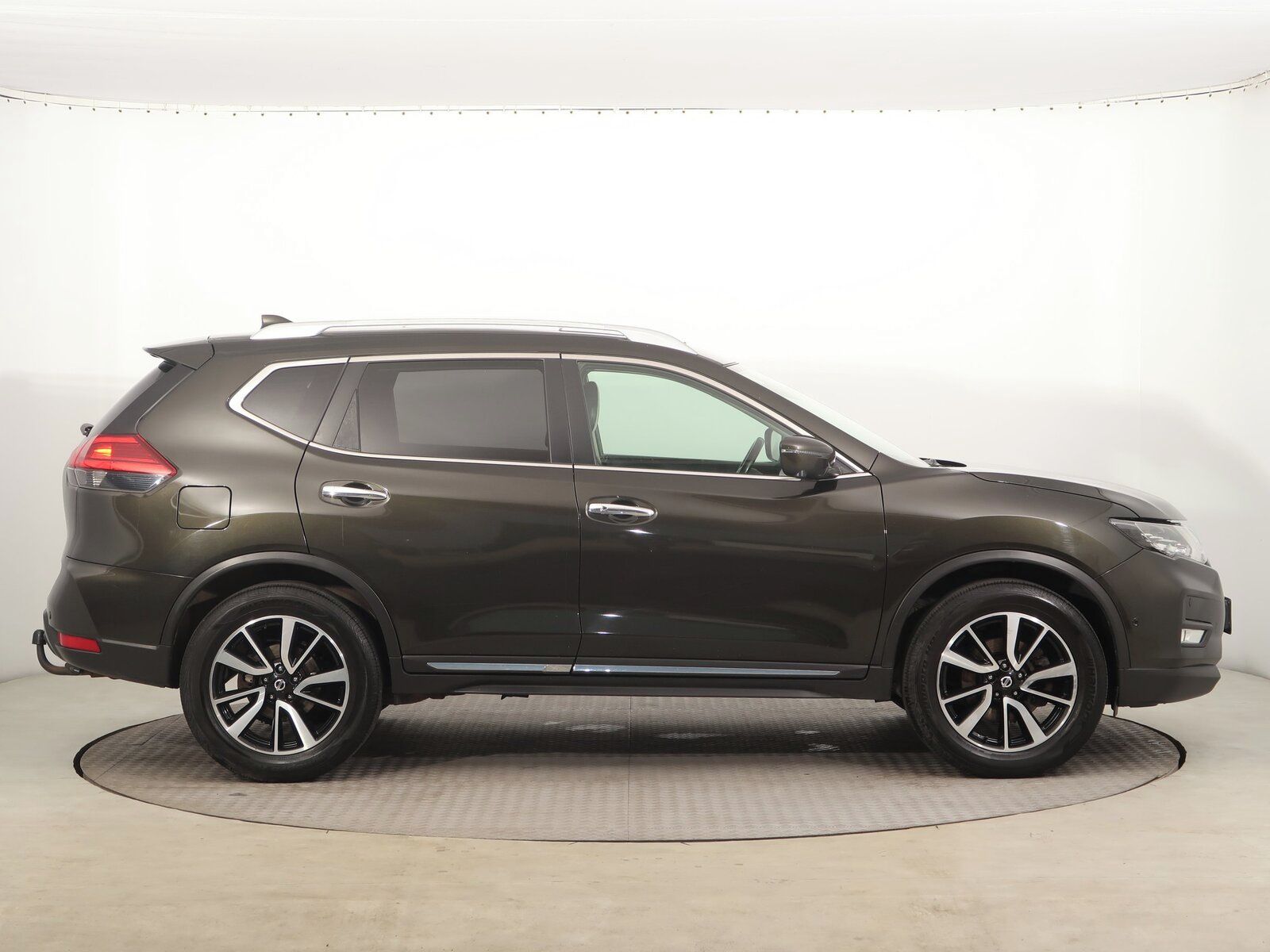 Nissan X-Trail, 2.0 dCi, 4X4, Kůže, Navi - fotka 6