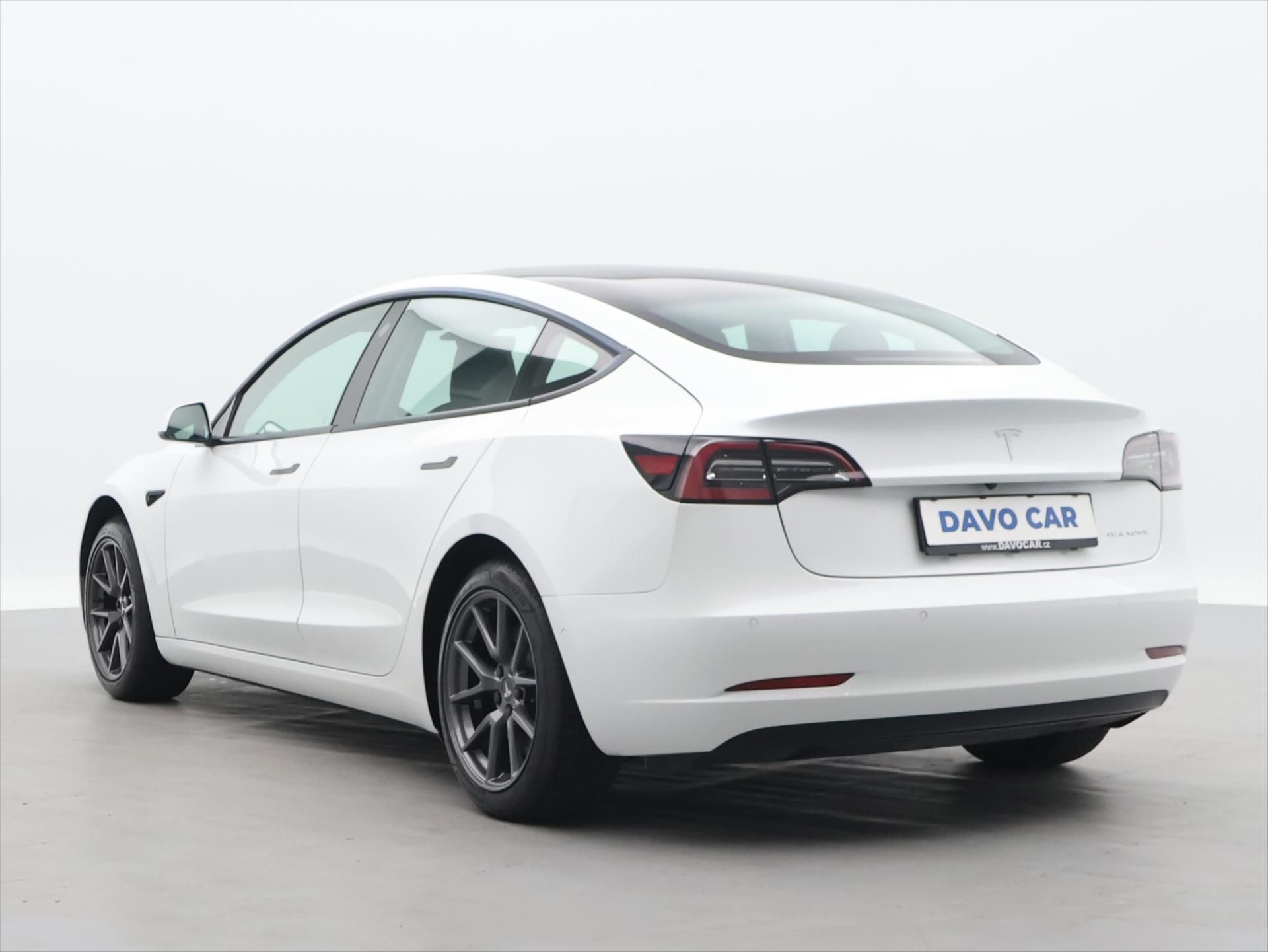 Tesla Model 3, Long Range 75kWh AWD DPH - fotka 5