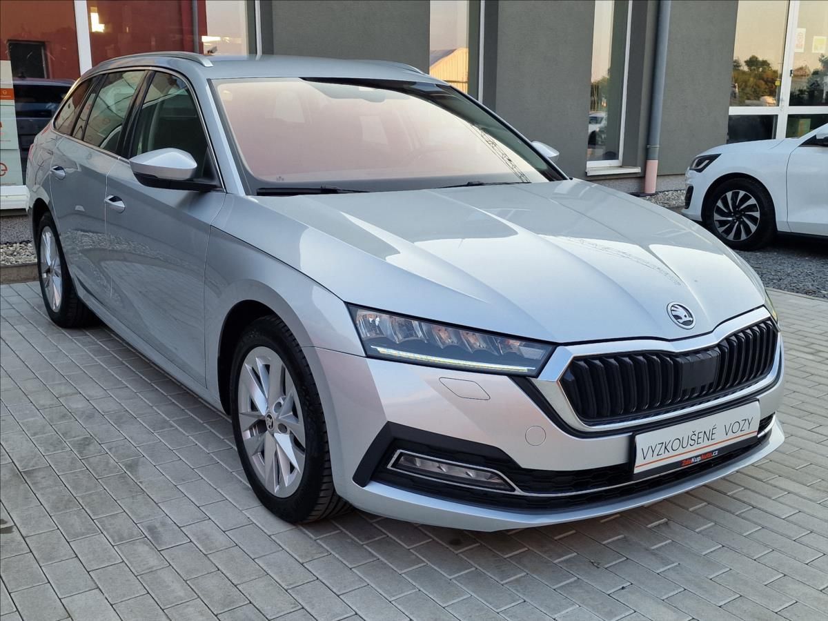 Škoda Octavia, 2.0TDI 110kW 4x4 DSG Style,ČR - fotka 3