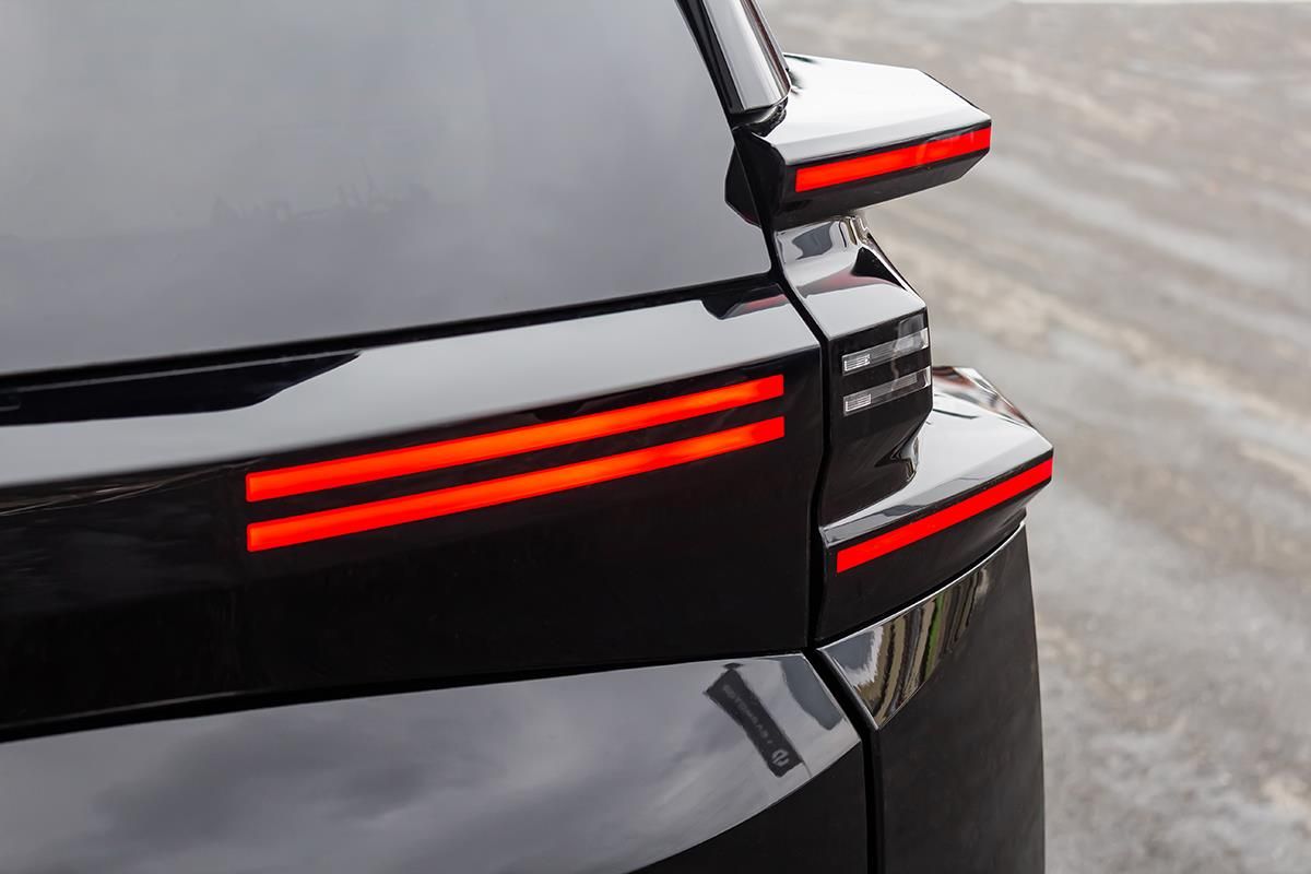 Citroën C5 Aircross, 1,2 MAX Hybrid Automat + ZIMA - fotka 6