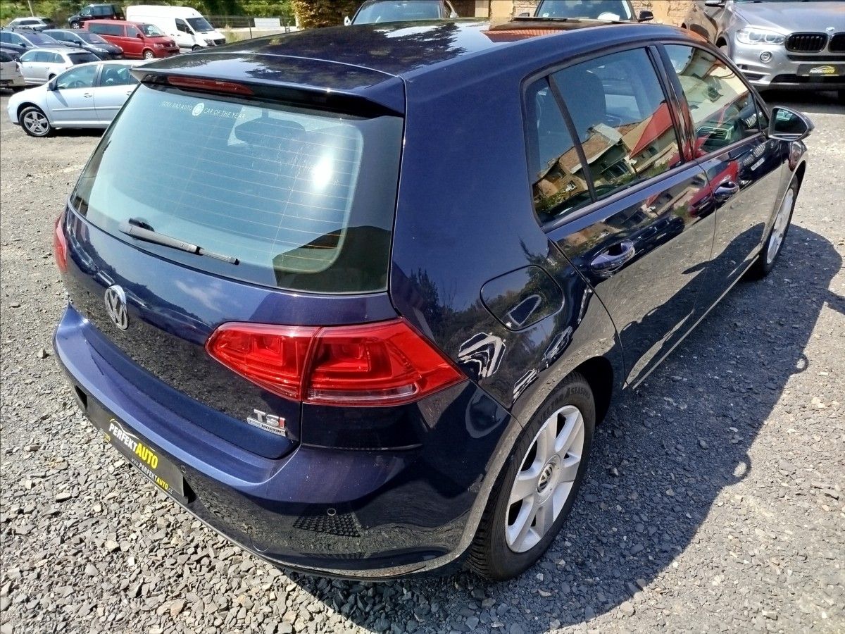 Volkswagen Golf, 1,4 TSi 90kW,PRAVIDELNÝ SERVIS - fotka 6