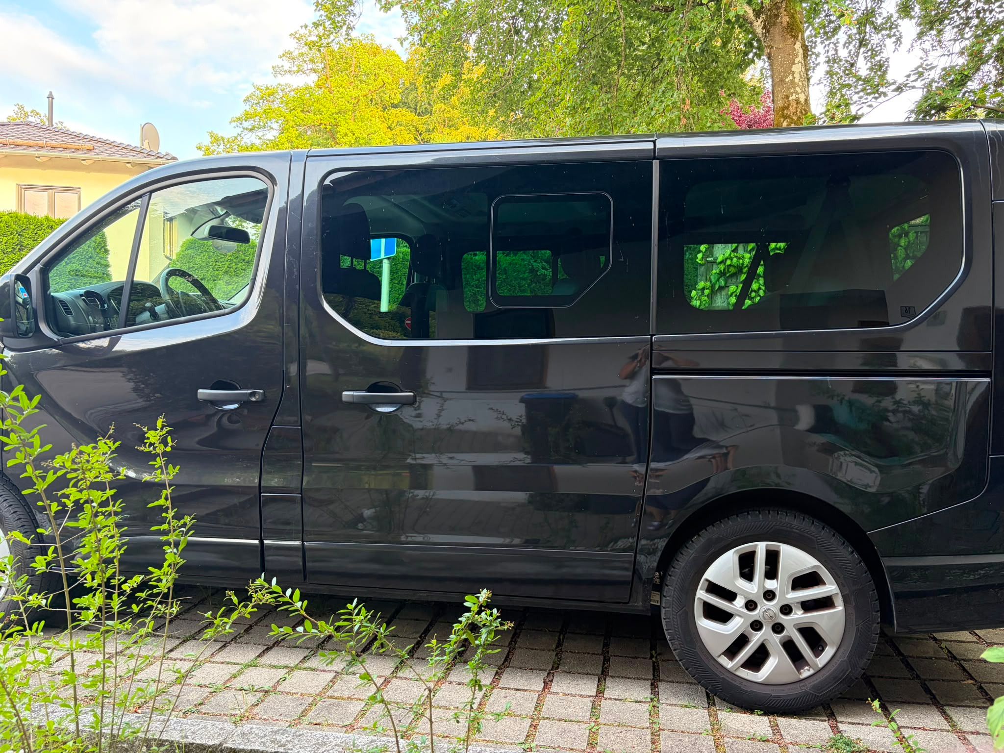 Opel Vivaro, 1.6 CDTI BiTurbo 8MÍST!!!! - fotka 3