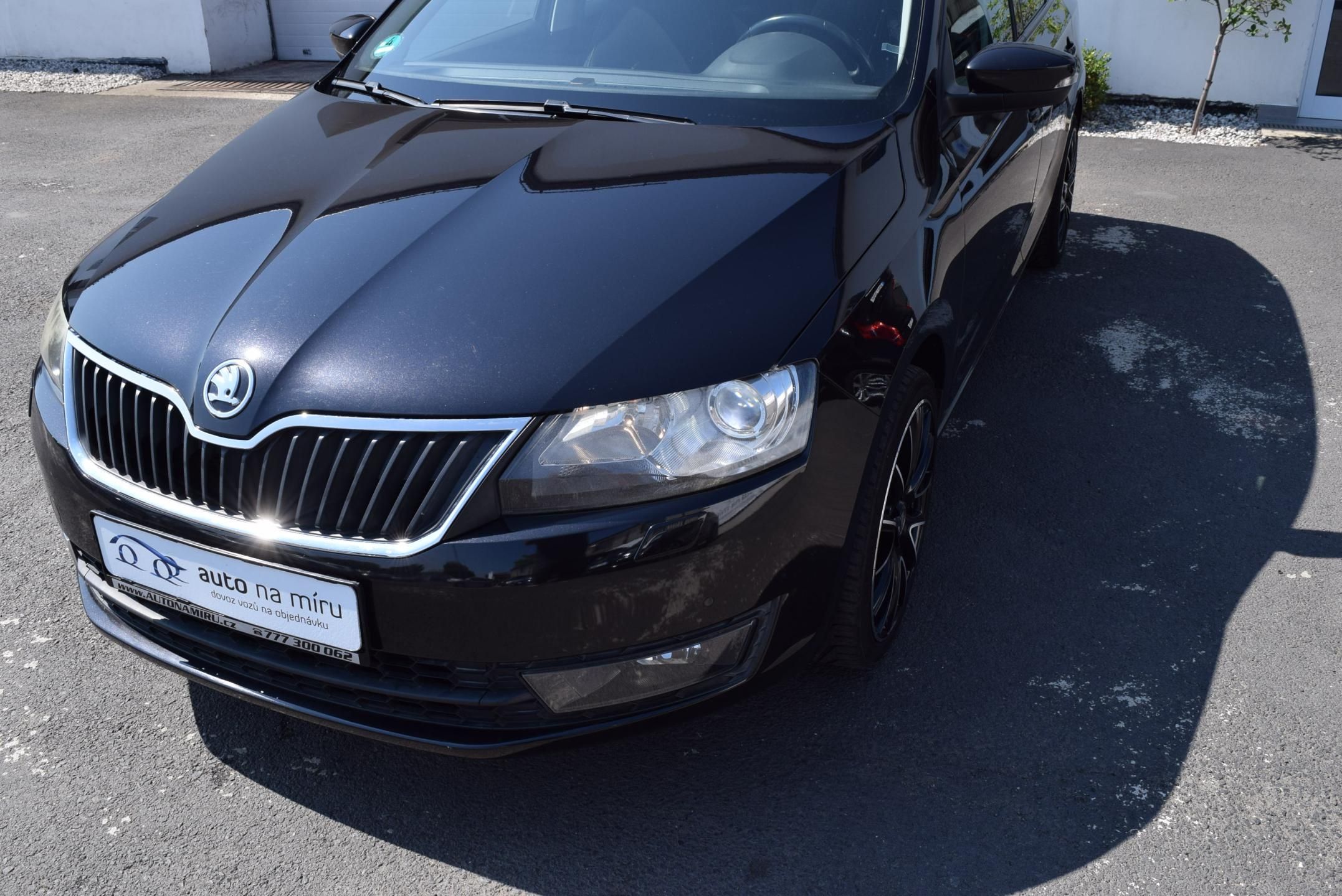 Škoda Rapid, 1.2TSI 81kw STYLE XEN NAVI PAN - fotka 2