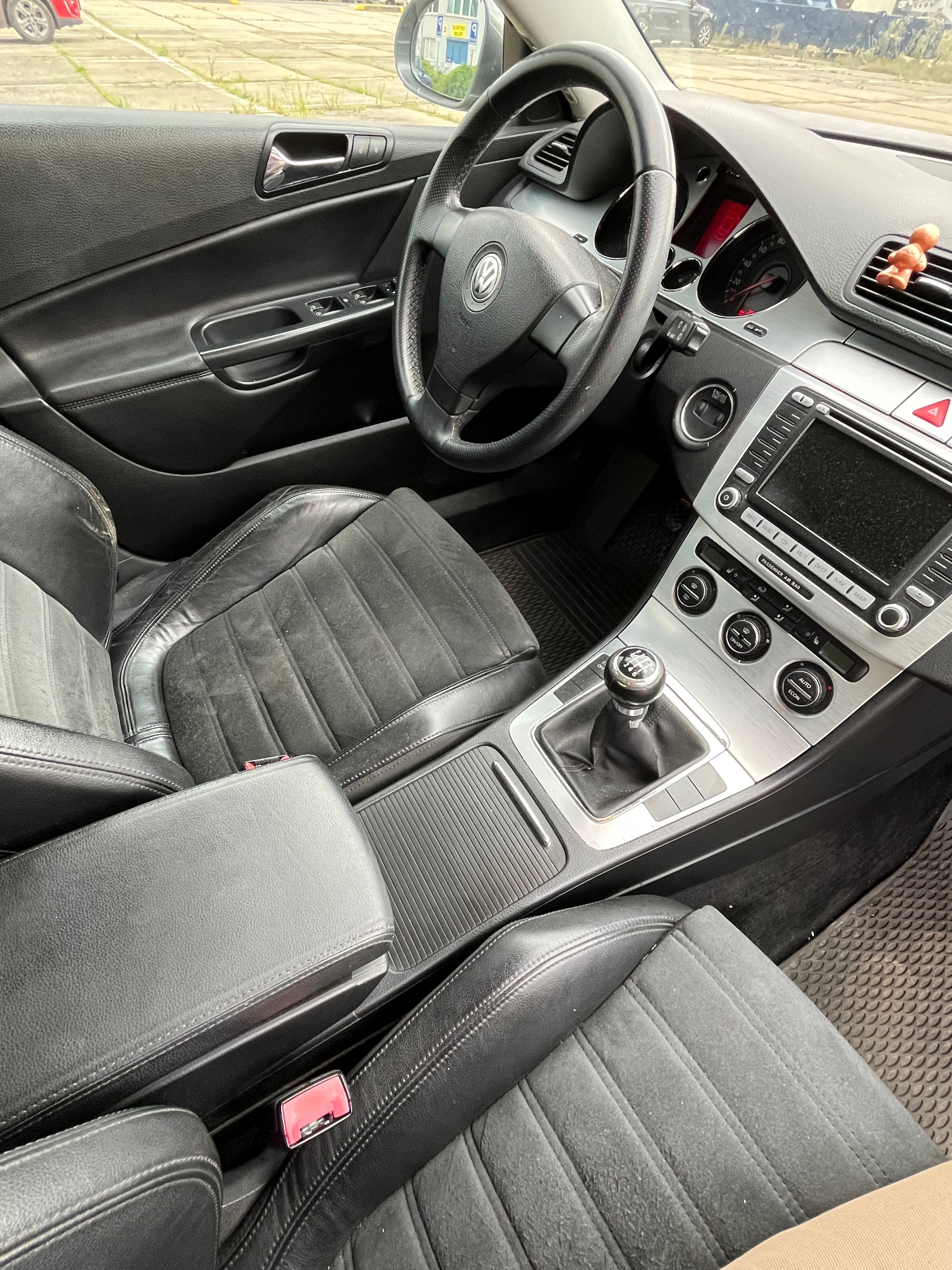 Volkswagen Passat Variant - fotka 6