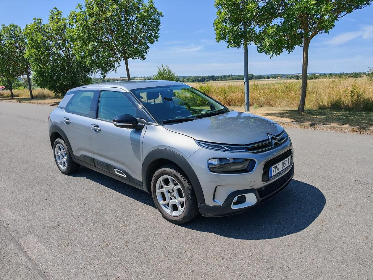 Citroën C4 Cactus, 1,2i 81 kW 1. MAJ. SERV.K. ČR
