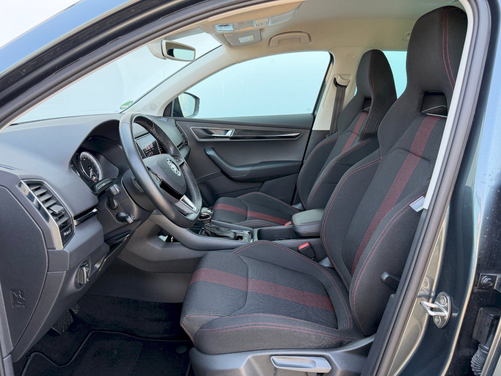Škoda Karoq, 1.5 TSI 110kW DSG Style - fotka 5