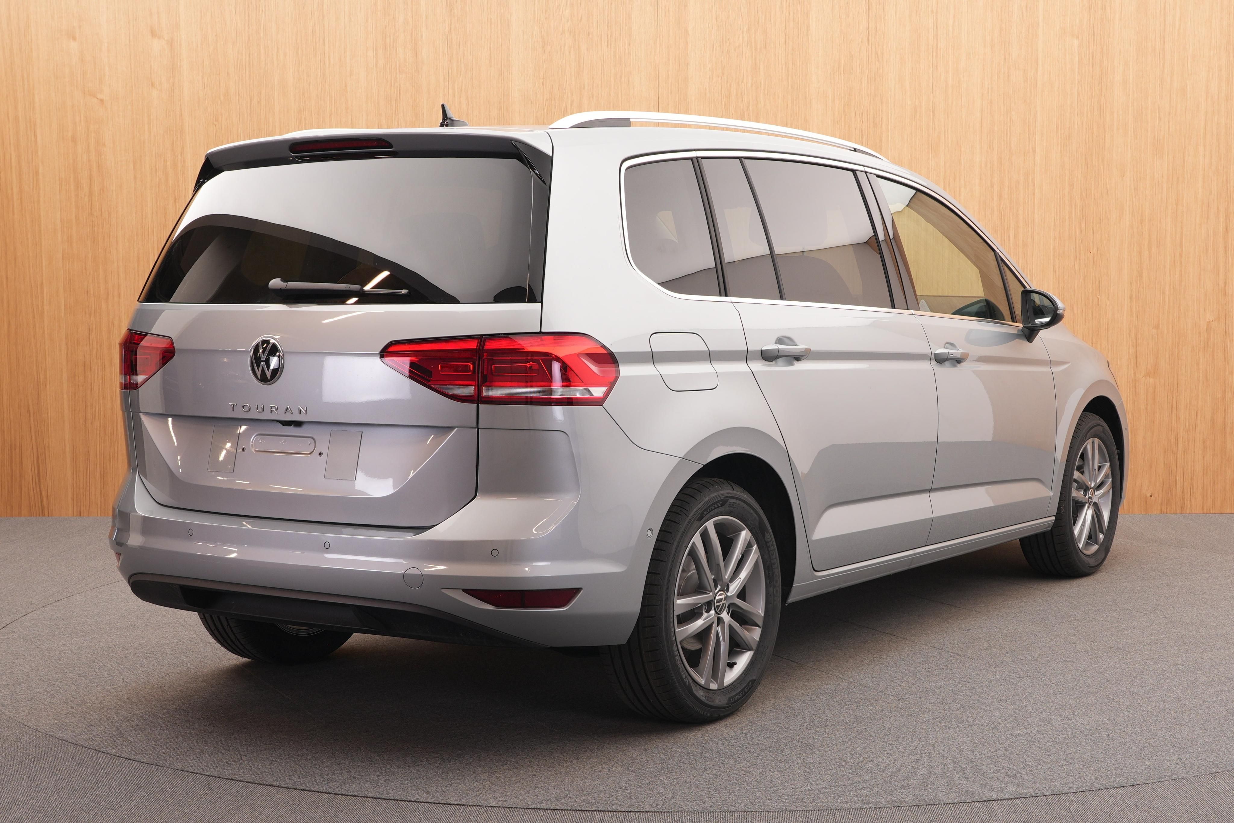 Volkswagen Touran, Friends 2.0 TDI DSG - fotka 4