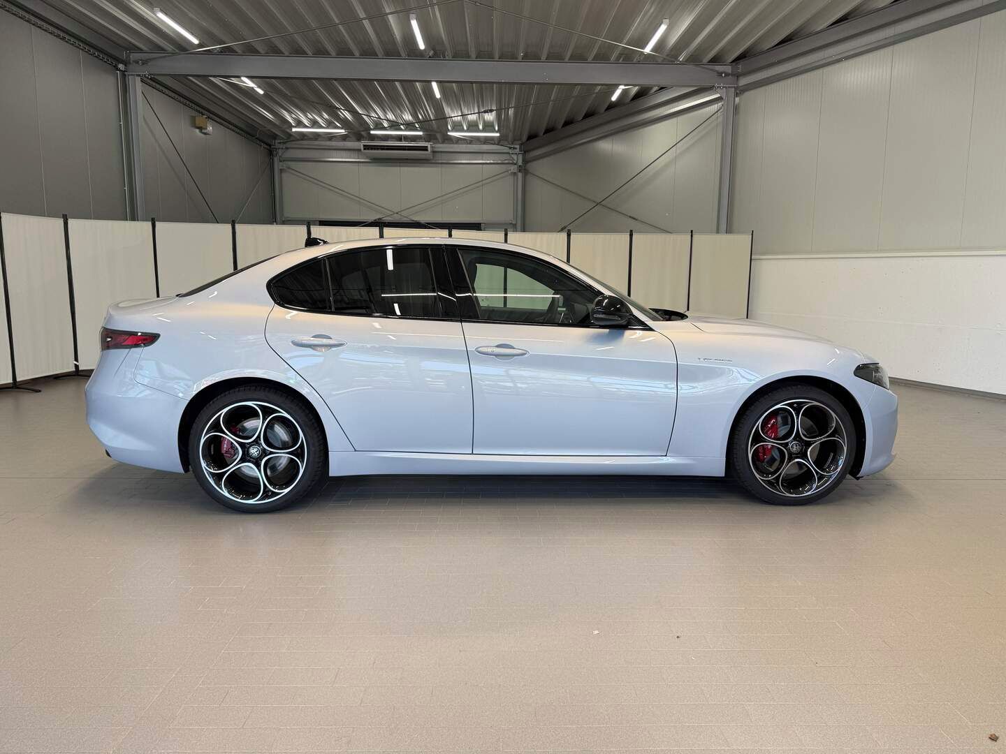 Alfa Romeo Giulia, Veloce 2.2 JTDm 210k Q4 - fotka 5