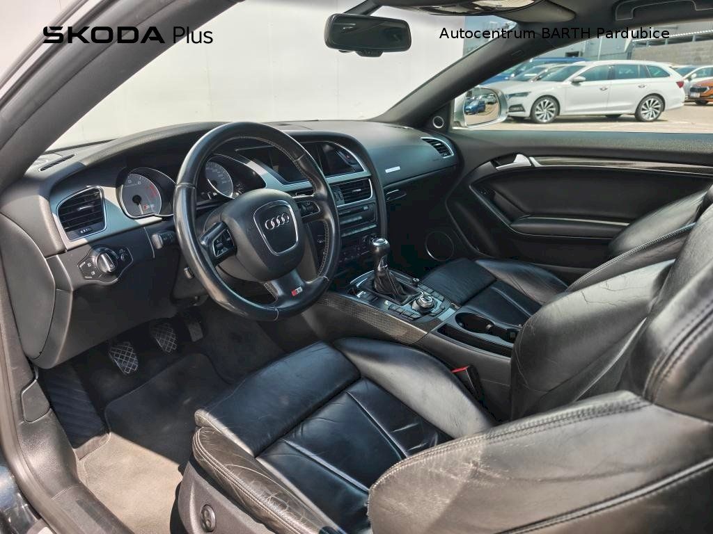 Audi S5, 4,2 FSI / quattro / manuál - fotka 5