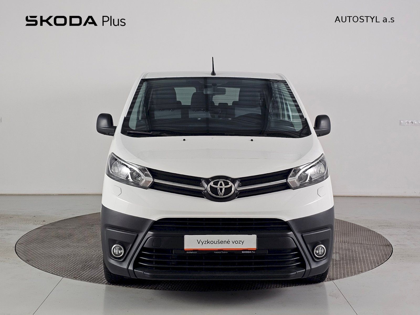 Toyota Proace Verso, 2.0L 150k Combi L1 - fotka 4