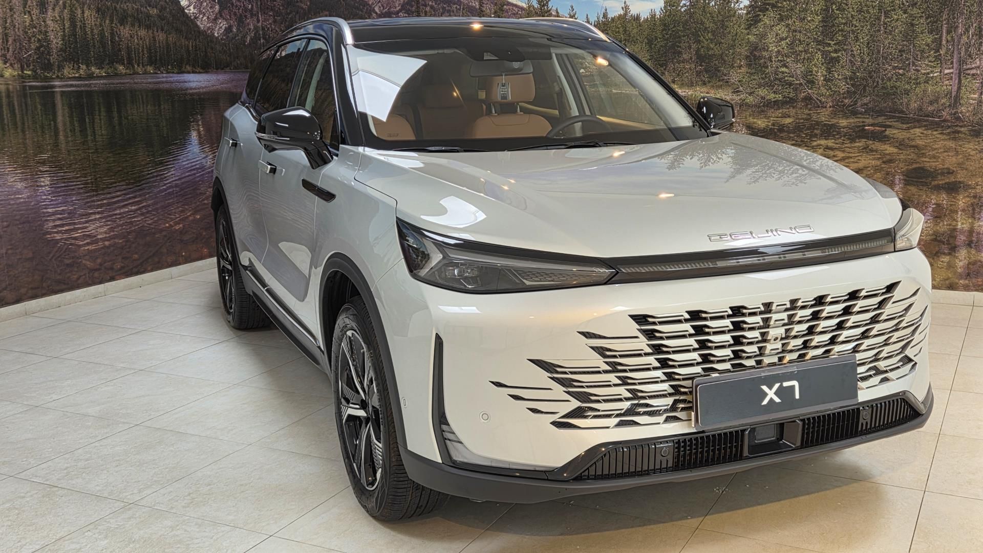 BAIC X7, 1.5T 130kW 7DCT 4x2 ALL IN MY2 - fotka 2
