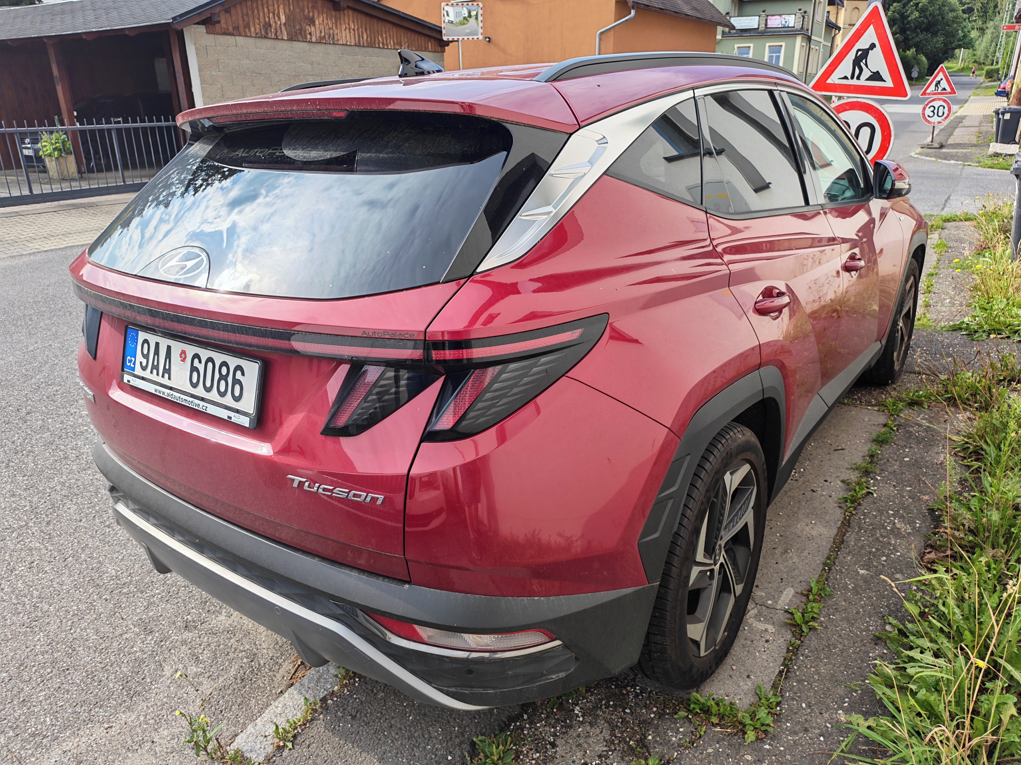 Hyundai Tucson, Perfektní stav, servisovano! - fotka 3