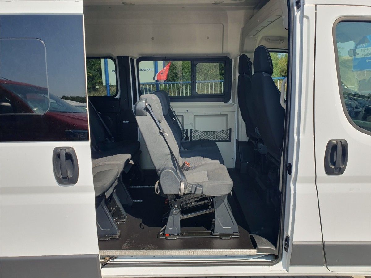 Fiat Ducato, 2.3 L2H2 8 míst 2x klimavč.73. - fotka 6