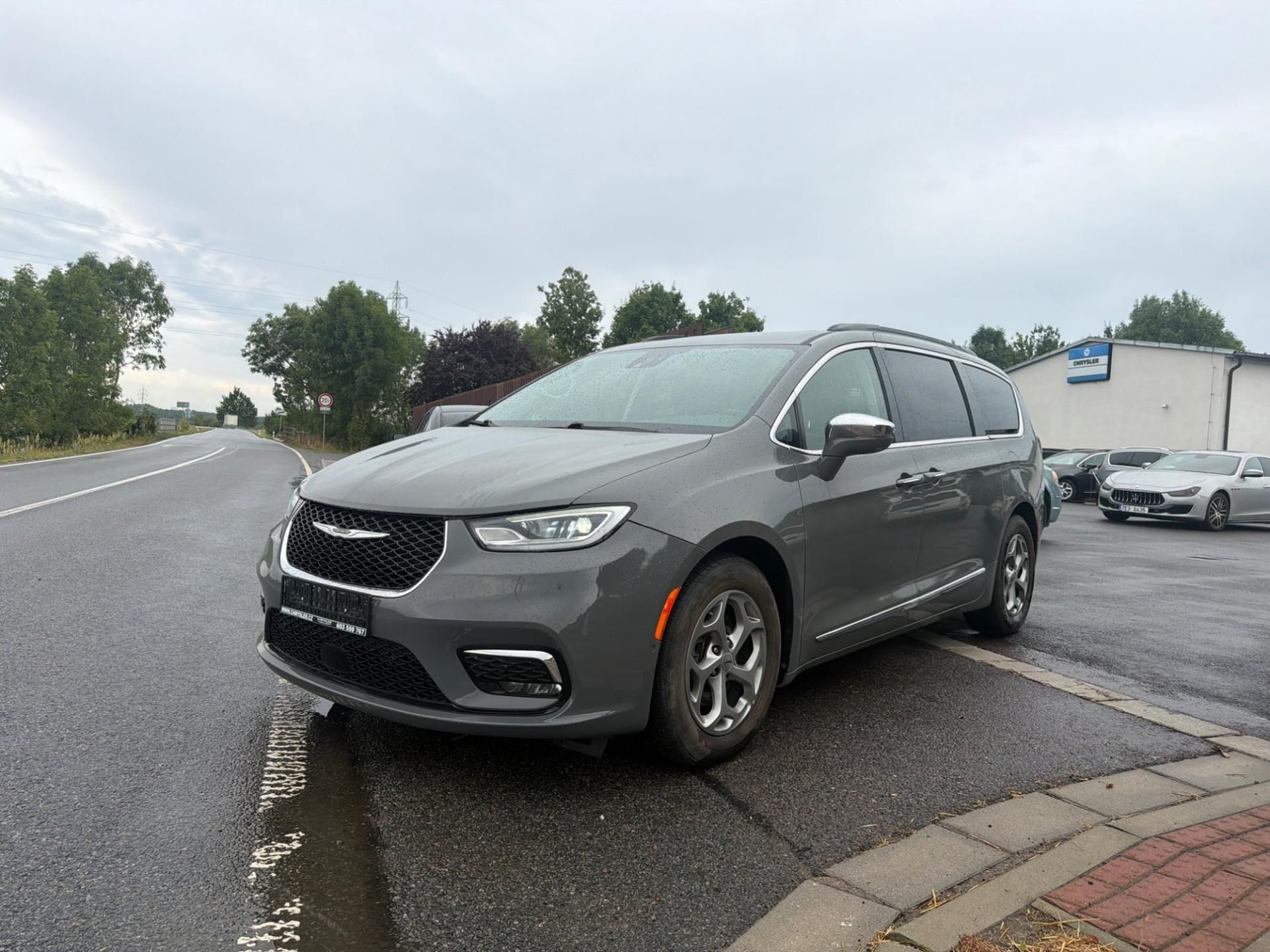 Chrysler Pacifica, 3,6 RU Limited Radar 360 2022 - fotka 2