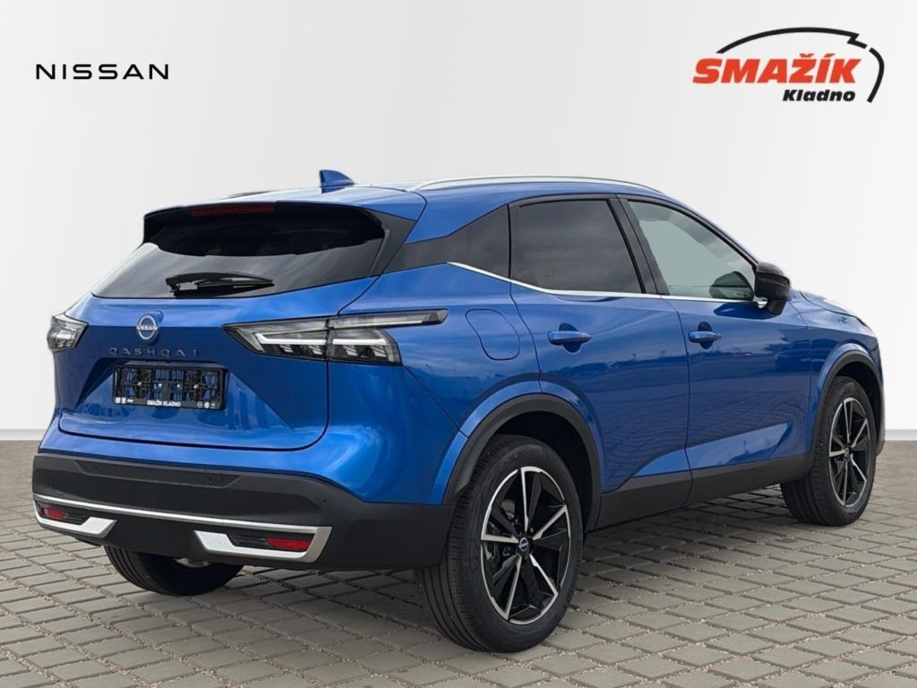 Nissan Qashqai, 1,3 DIG-T, X-Tronic, Tekna - fotka 5