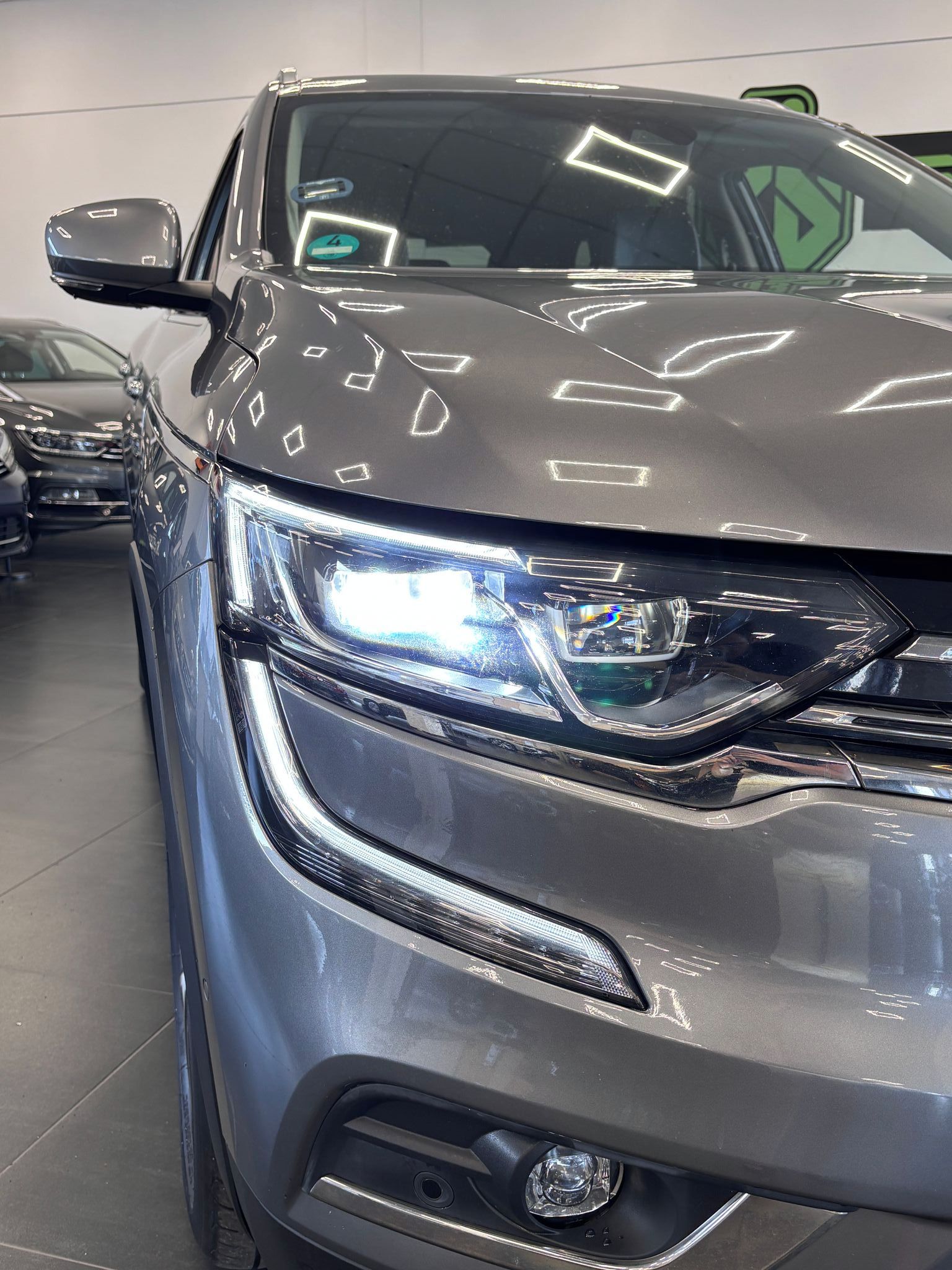 Renault Koleos, 2.0 dCi 130kW, 4x4 - fotka 6