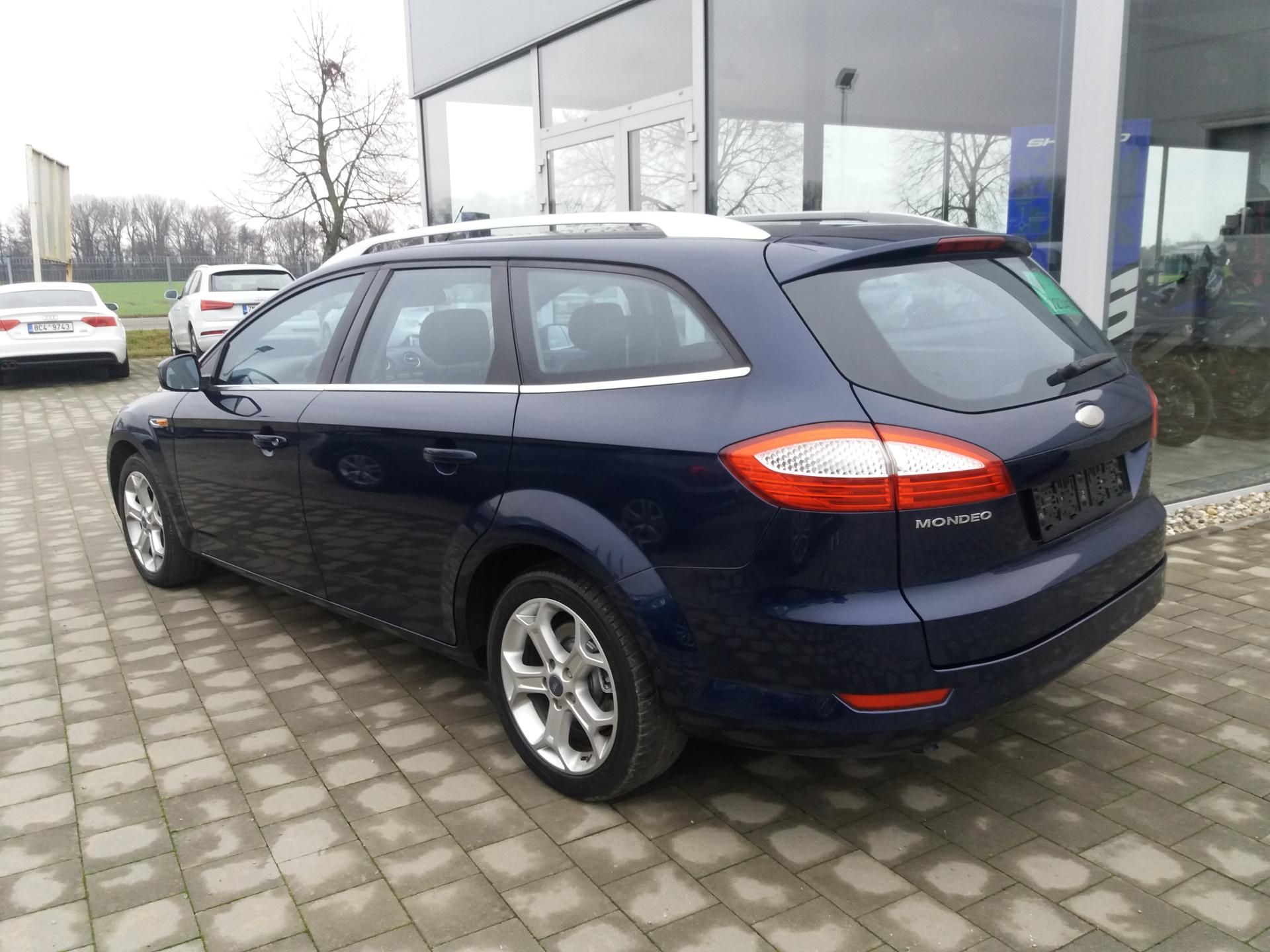 Ford Mondeo, 2.0TDCi,103kW,KŮŽE,SERV.KNÍŽKA - fotka 6