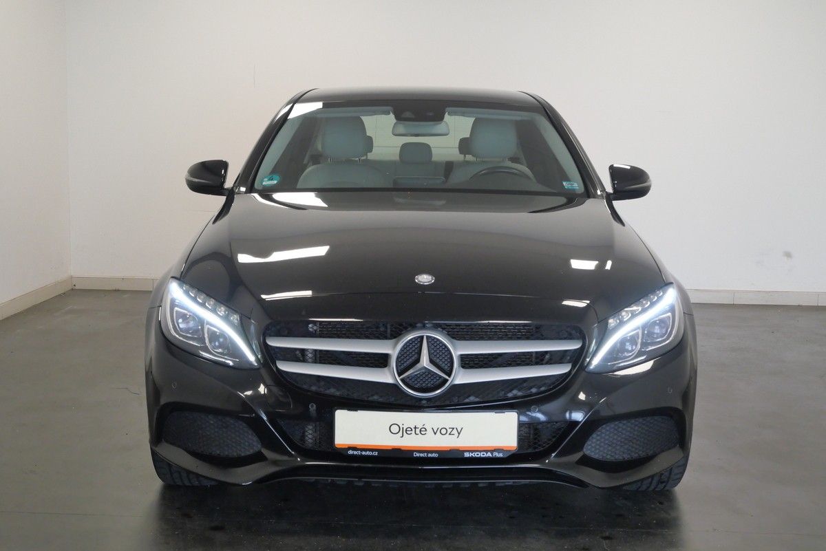 Mercedes-Benz Třídy C, 2.0 CDI 125kW - fotka 4