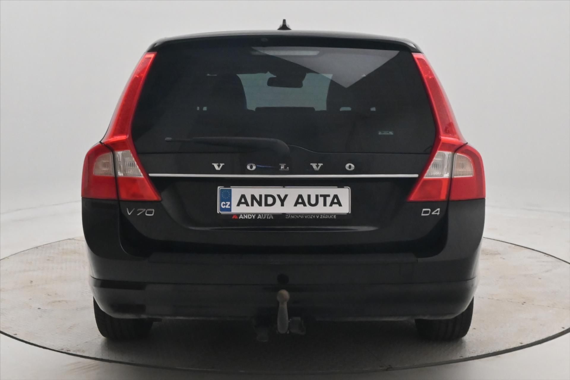 Volvo V70, 2,0 120kW D4 Manuál Tažné - fotka 6