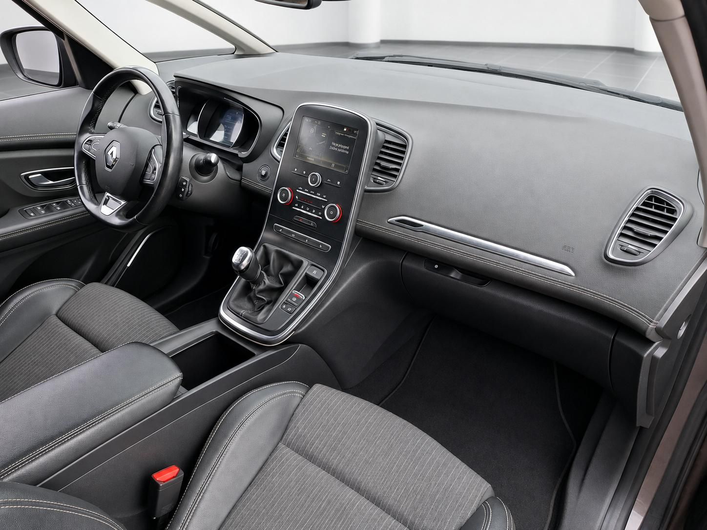 Renault Grand Scénic, TCE 140,INTENS,ČŘ,ZÁRUKA - fotka 3