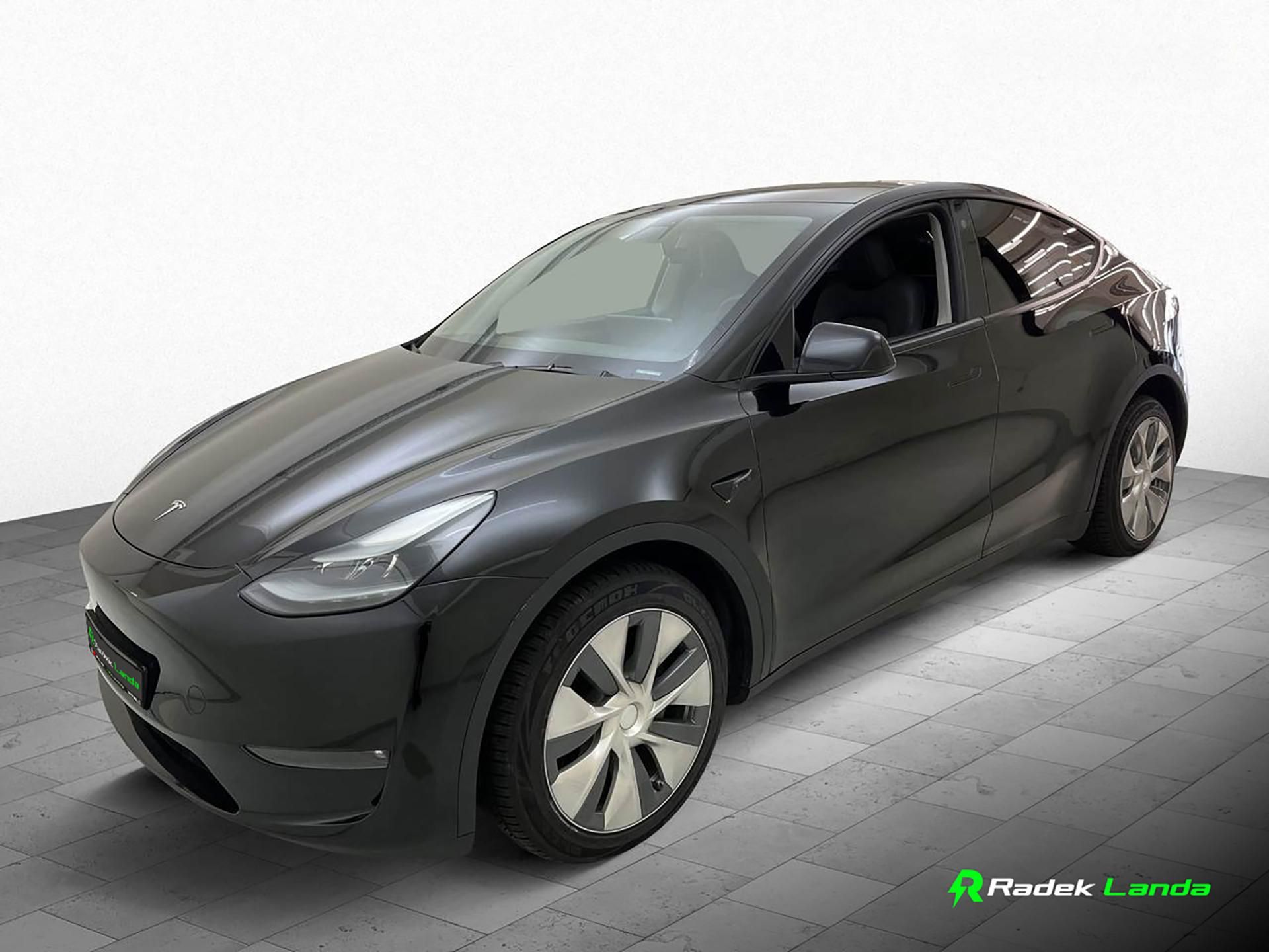 Tesla Model Y, Long Range AWD Berlín - fotka 3