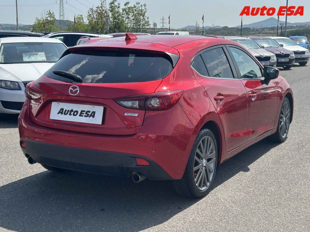 Mazda 3, 2.0i - fotka 4