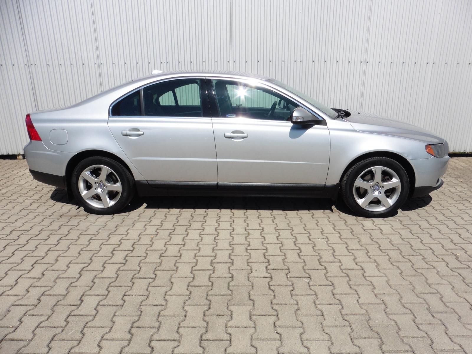 Volvo S80, D5 Momentum - fotka 6
