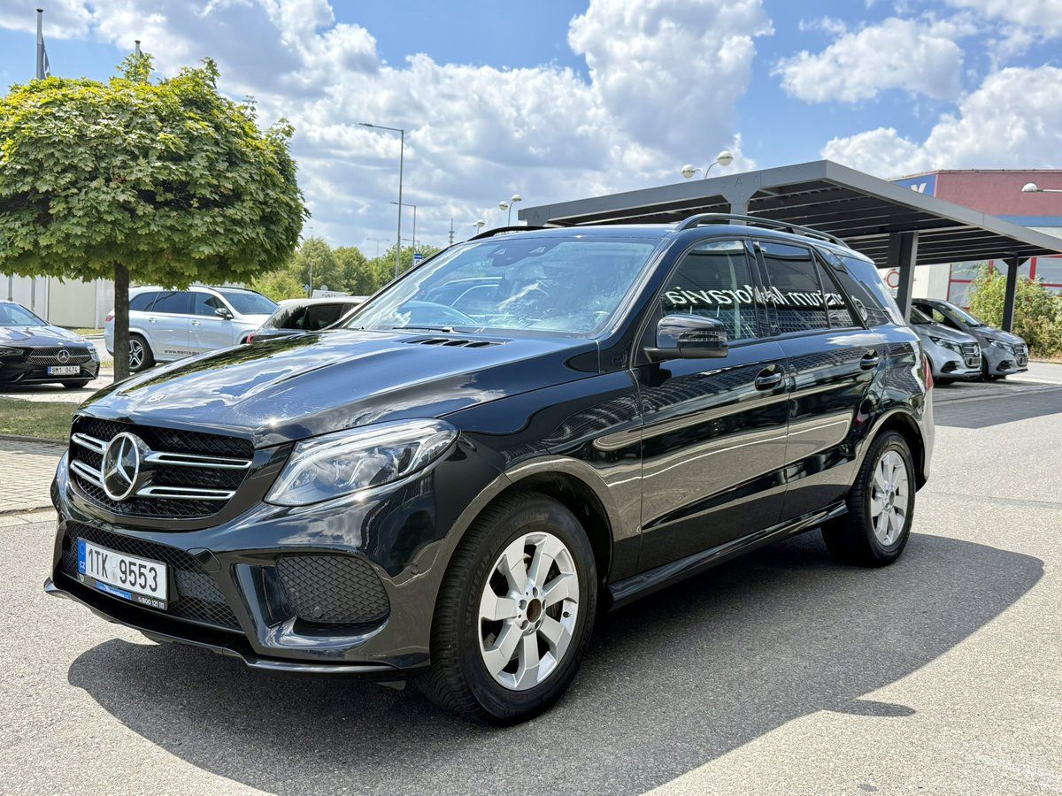 Mercedes-Benz GLE, 250 d 4MATIC - fotka 4