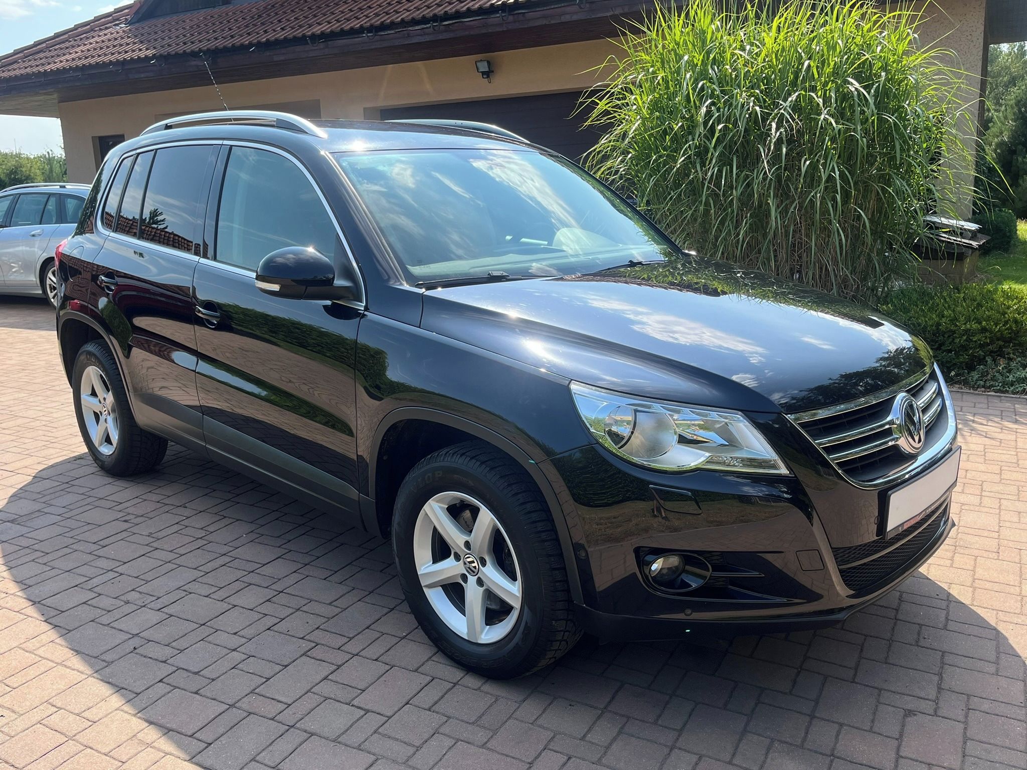 Volkswagen Tiguan, 2.0TSI 4x4 Tempomat Výhřev sed - fotka 2