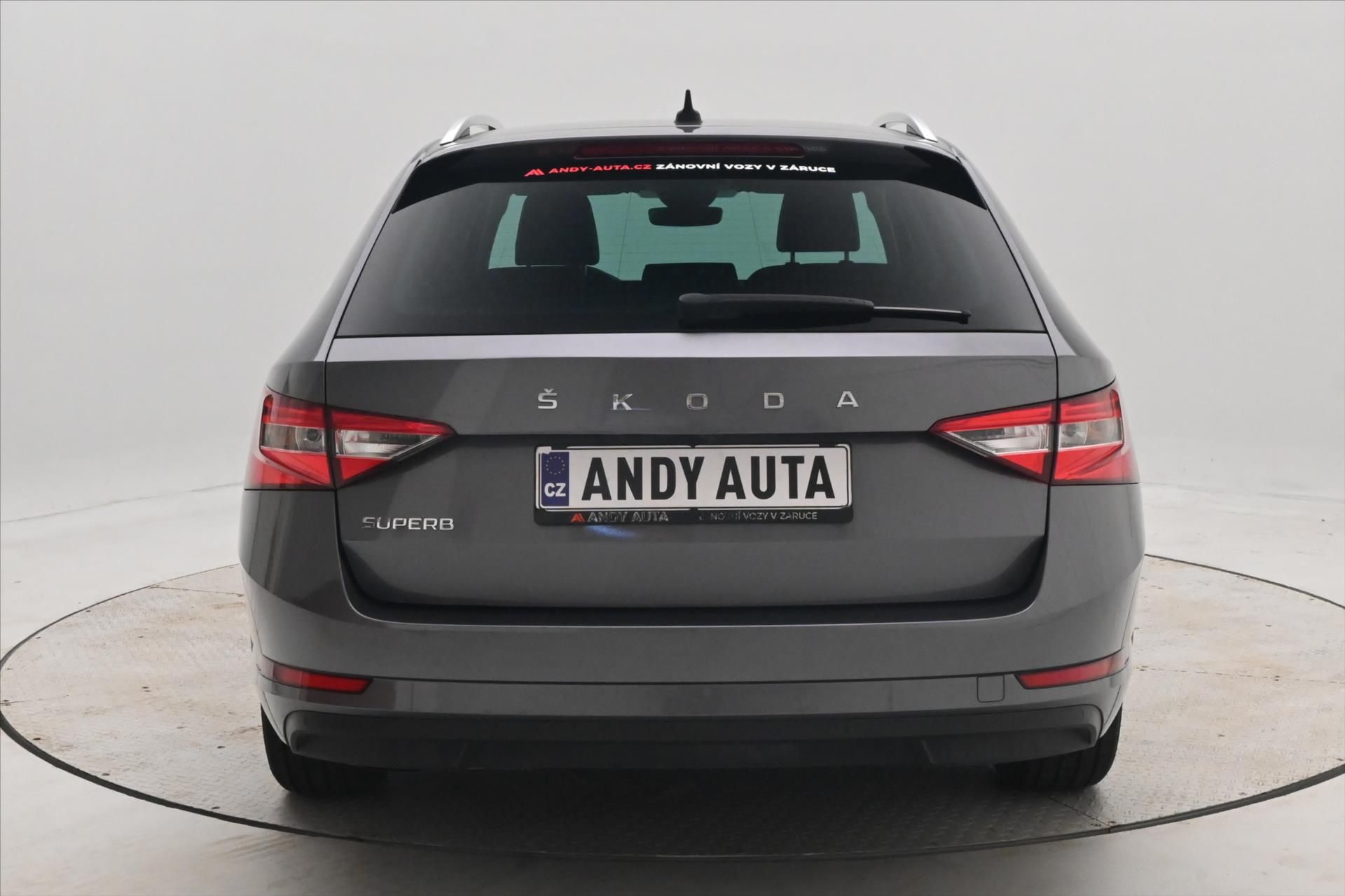 Škoda Superb, 2,0 TDI 110 kW DSG STYLE Záruk - fotka 6