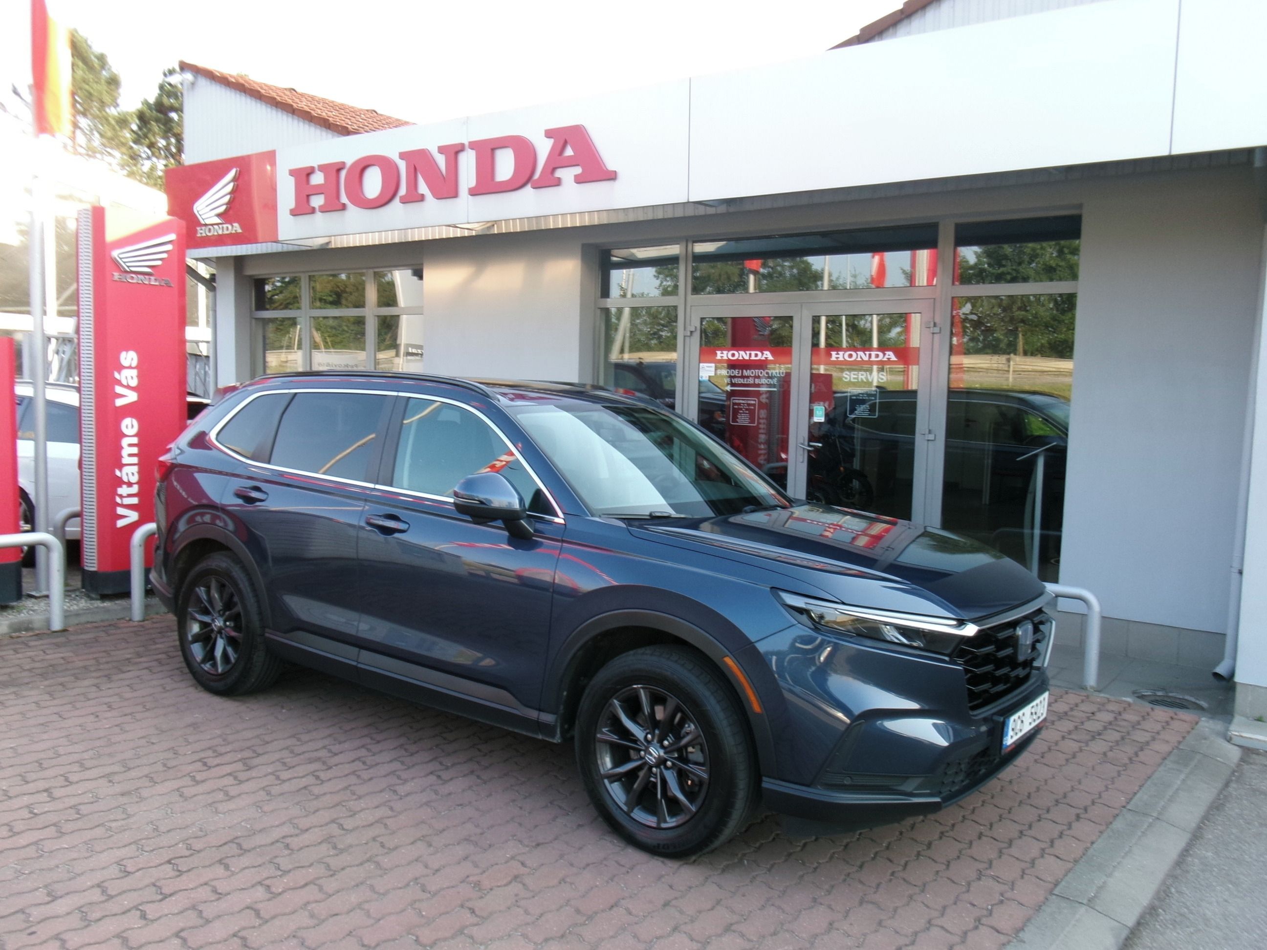 Honda CR-V, 2.0e:HEV 4x4 ELEGANCE, ČR, DPH - fotka 2