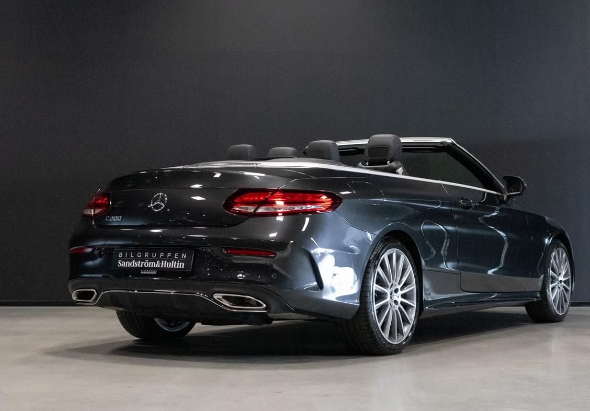 Mercedes-Benz Třídy C, 200 AMG Kamera LED Ambient - fotka 6
