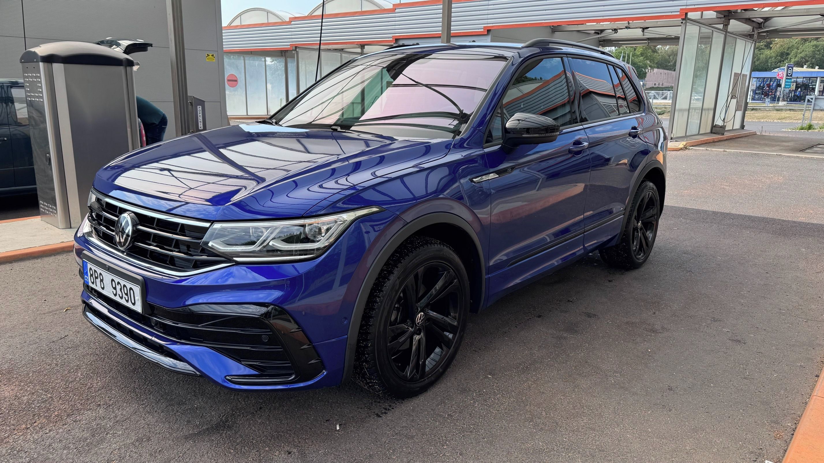 Volkswagen Tiguan, 2.0 TDi R-Line - fotka 2
