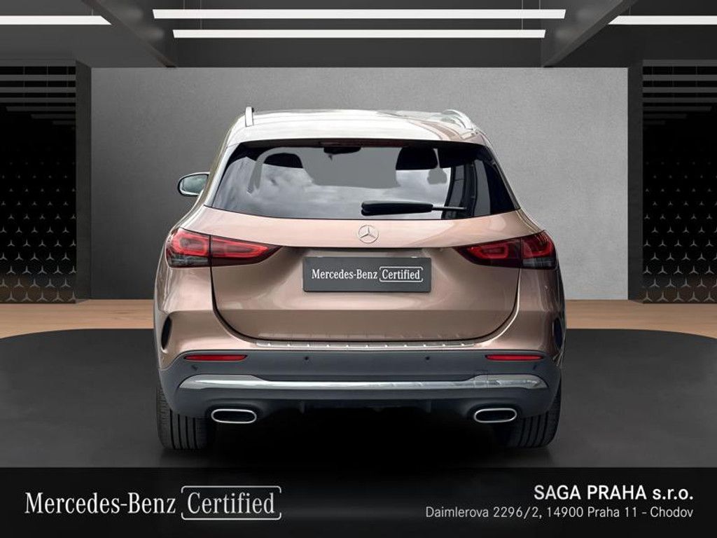 Mercedes-Benz GLA, 250 4MATIC AMG Line Panorama - fotka 5