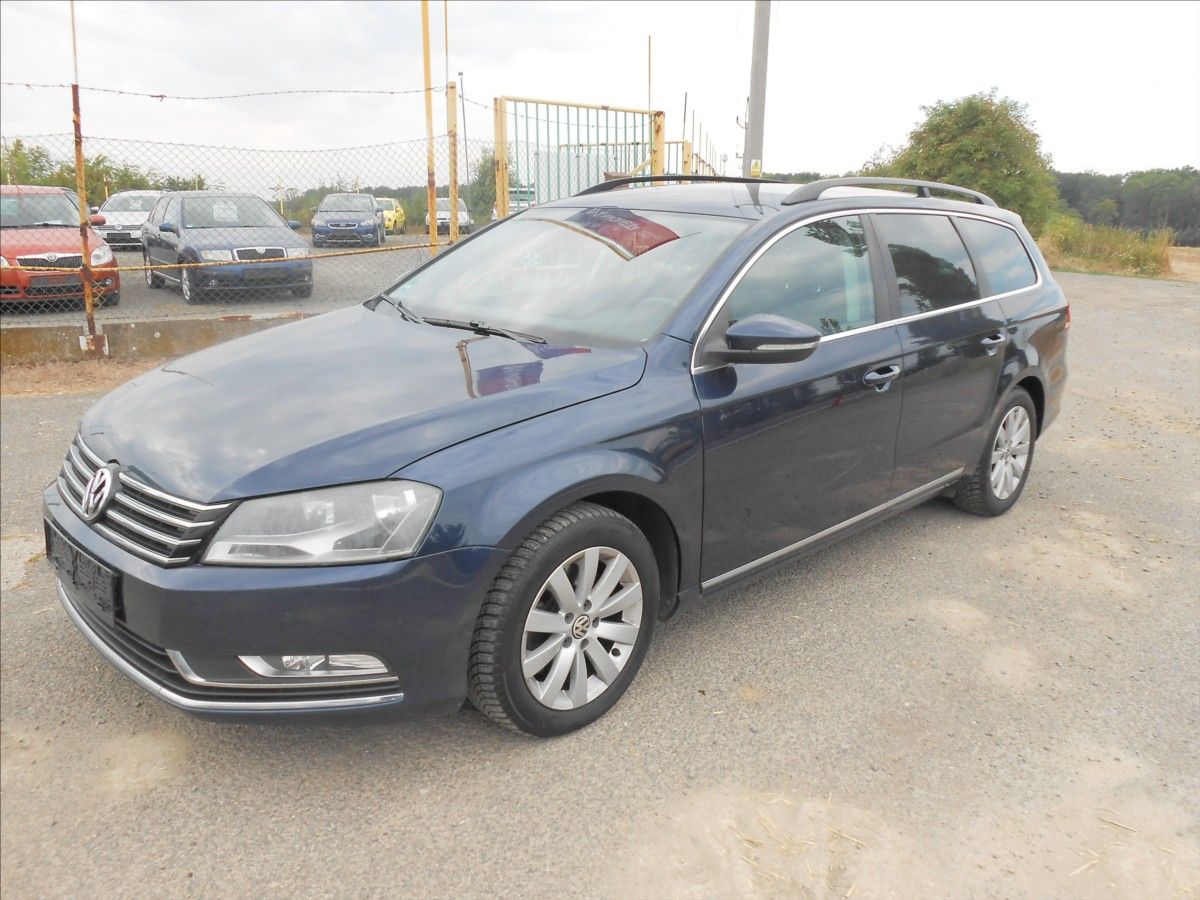 Volkswagen Passat, 2,0 TDI 103 kW  Historie - fotka 2