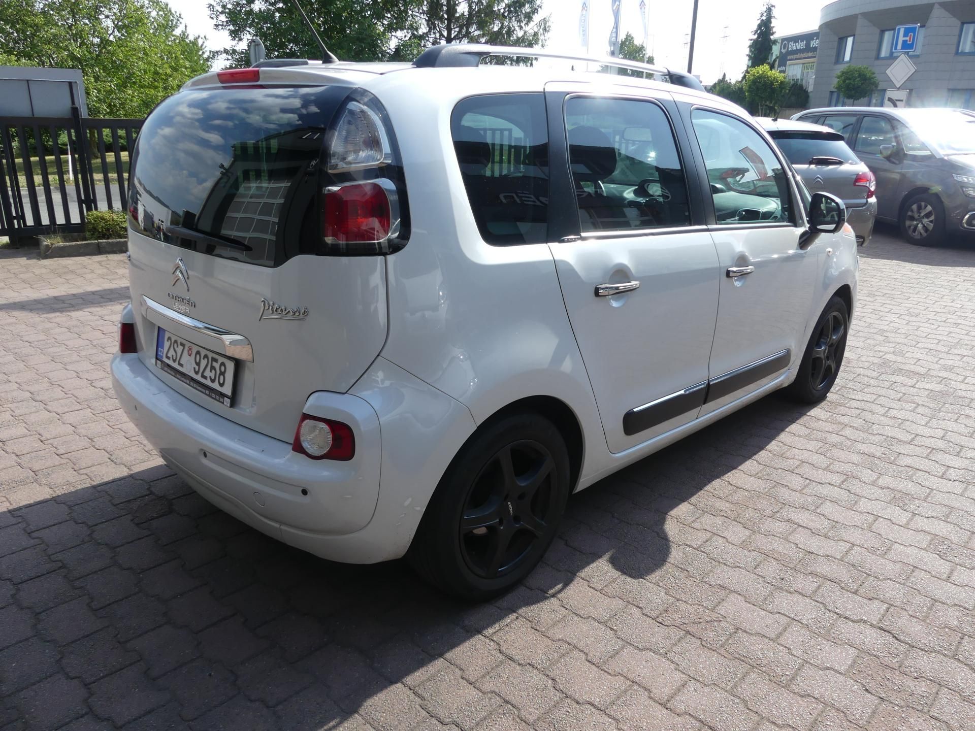 Citroën C3 Picasso, 1,6 VTi automat - fotka 3