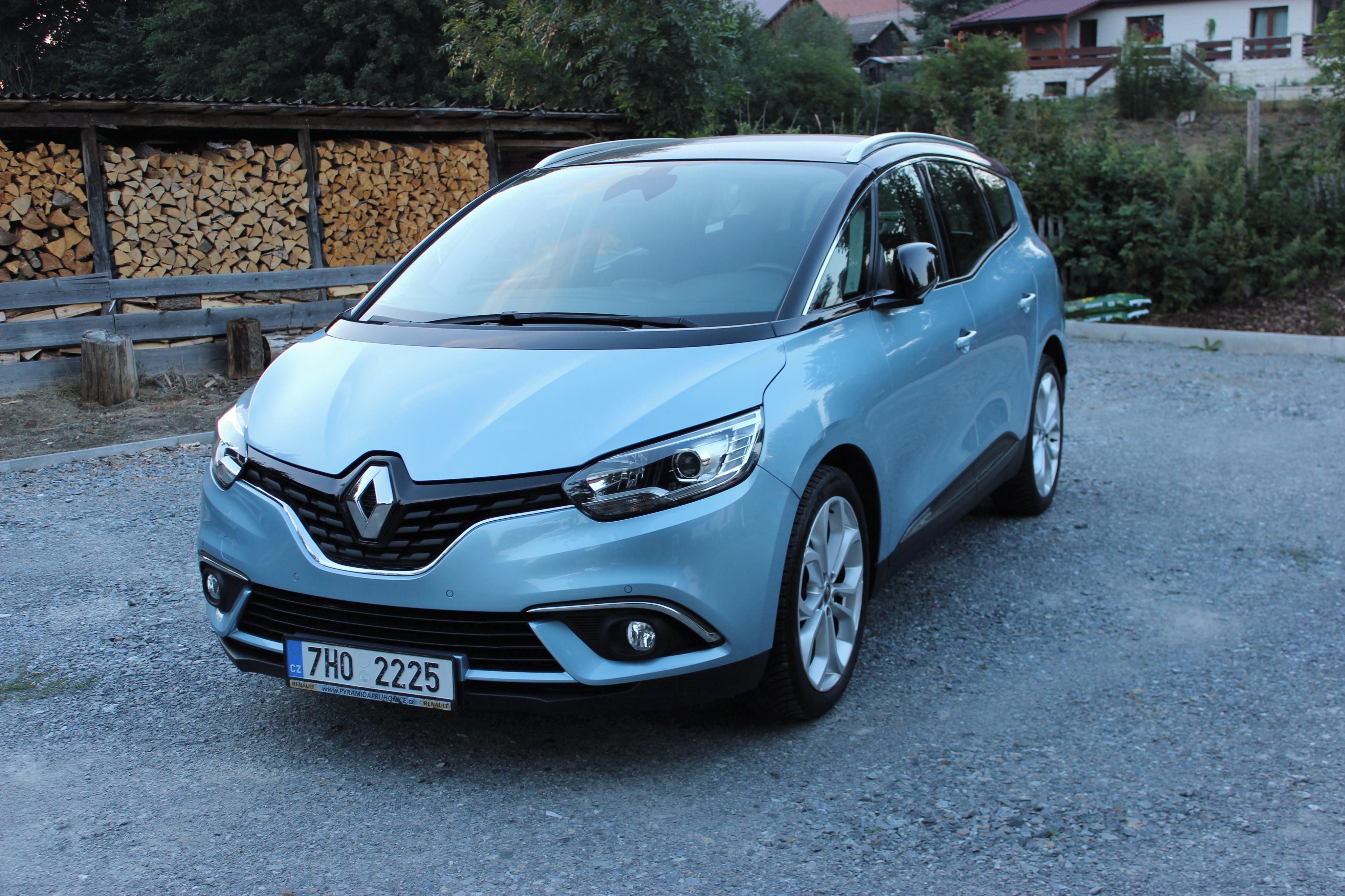 Renault Grand Scénic, 1.2TCe 1.MAJ.NAVI.KOUP.ČR !! - fotka 2