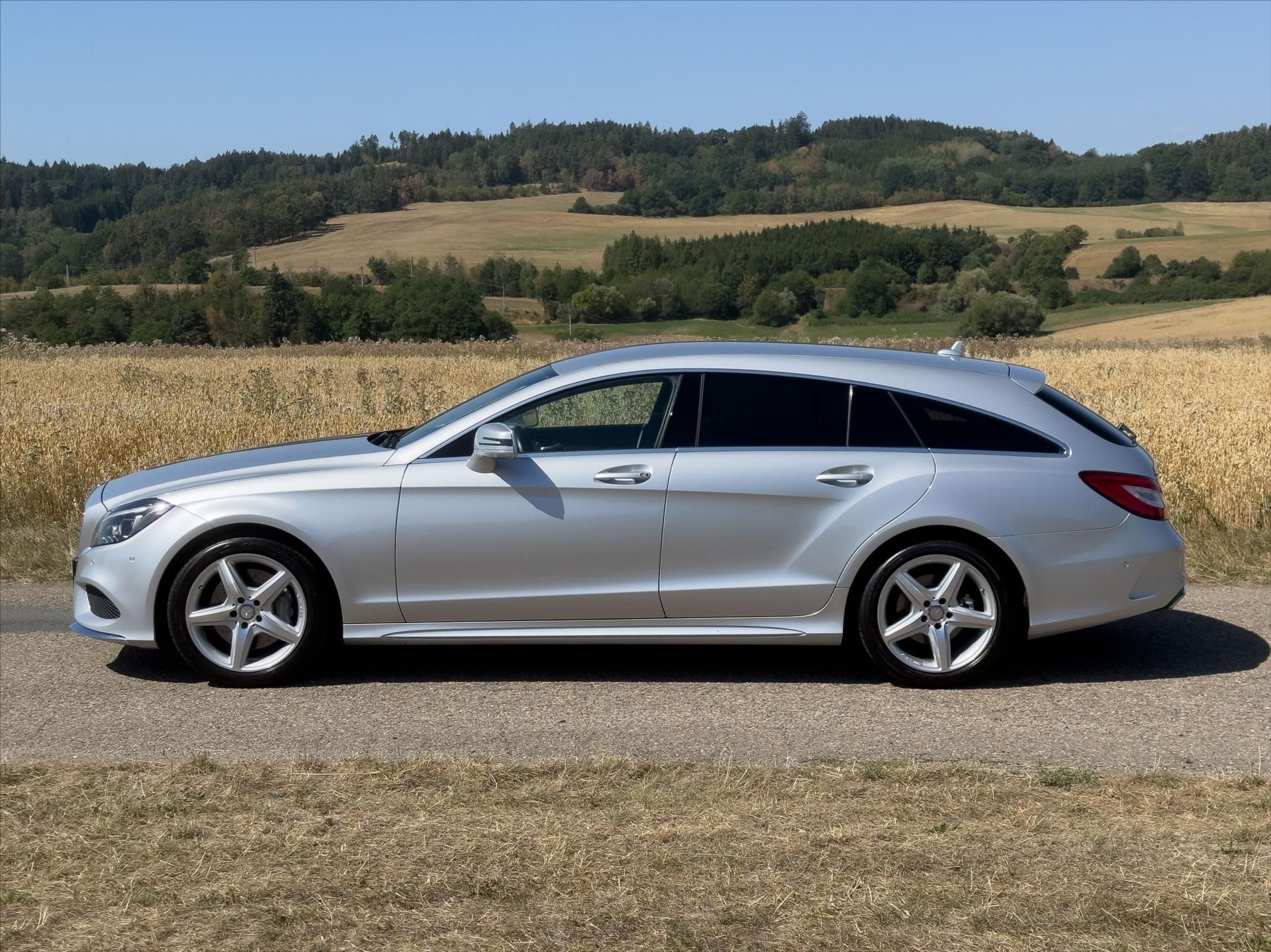 Mercedes-Benz CLS, 3,0 350CDI 185kW AMG-Line 4M C - fotka 4