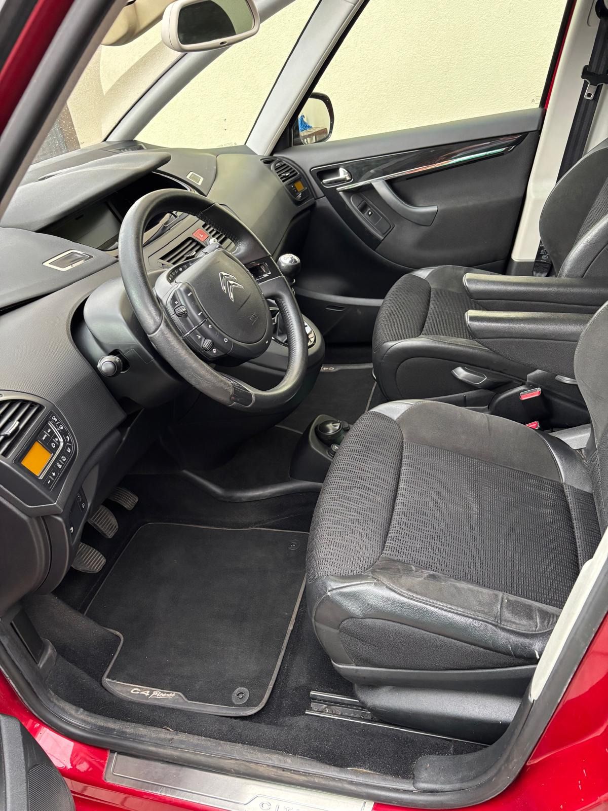 Citroën Grand C4 Picasso, 2.0 TDI 110kw - fotka 6