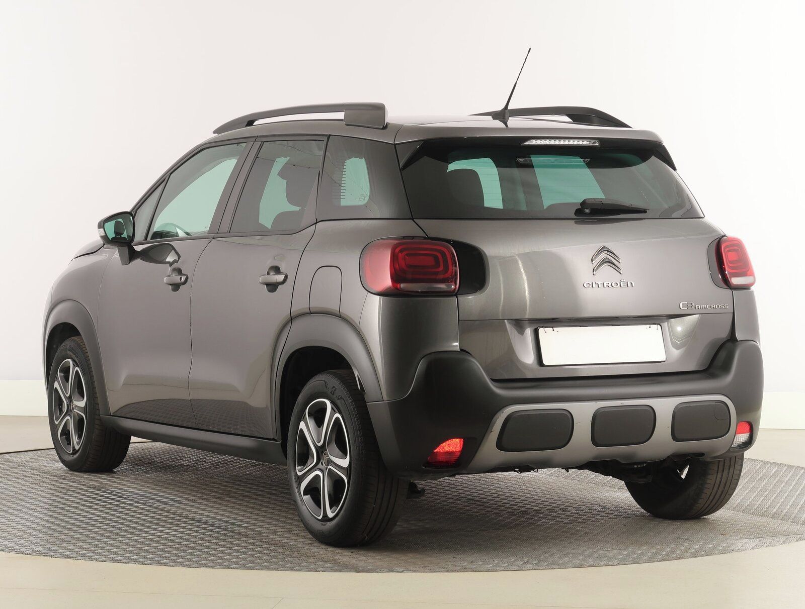 Citroën C3 Aircross, 1.2 PureTech, Feel, Tempomat - fotka 4