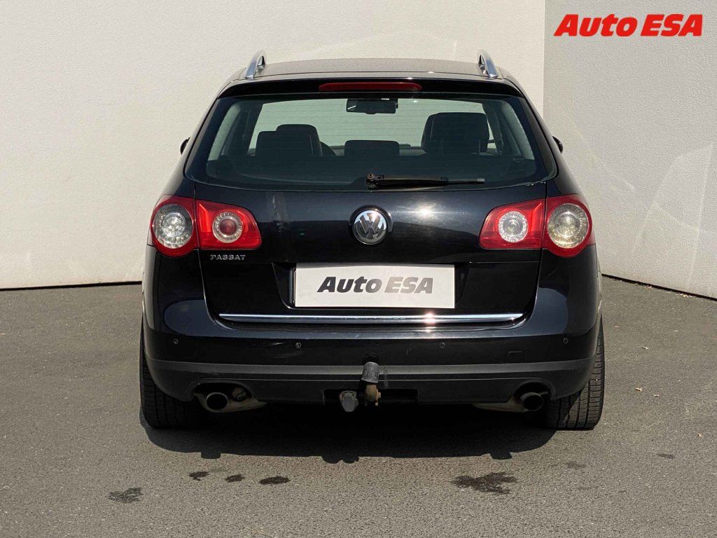 Volkswagen Passat, 3.2FSi - fotka 5