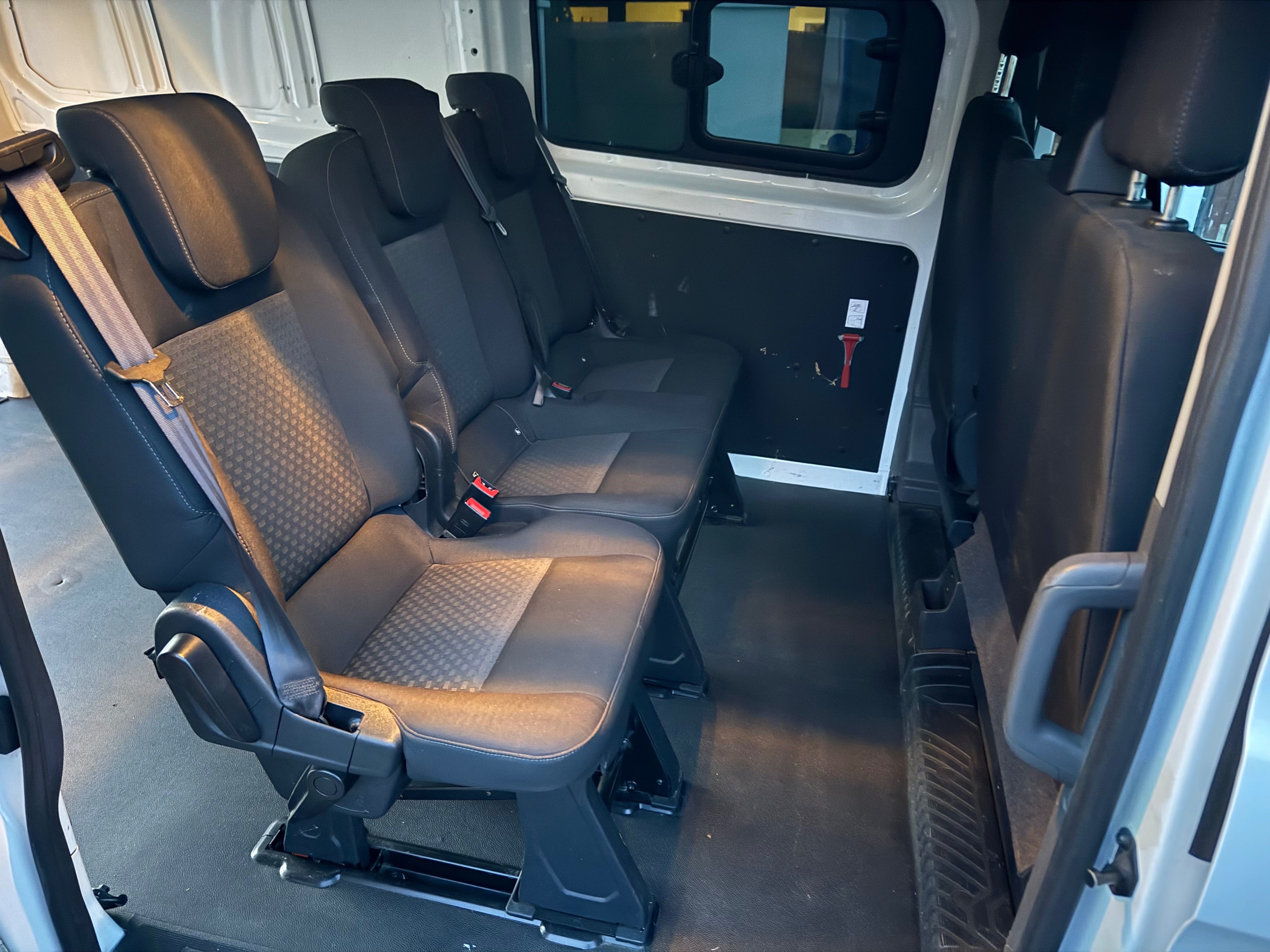 Ford Transit Custom, 2.0TDCi 96kw/6mist/L2H1/DPH - fotka 6