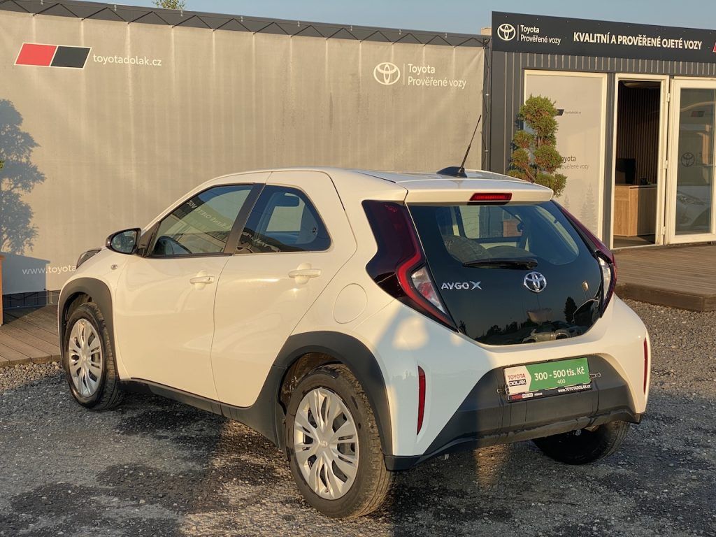 Toyota Aygo, 1.0i, ČR, Comfort, automat - fotka 5