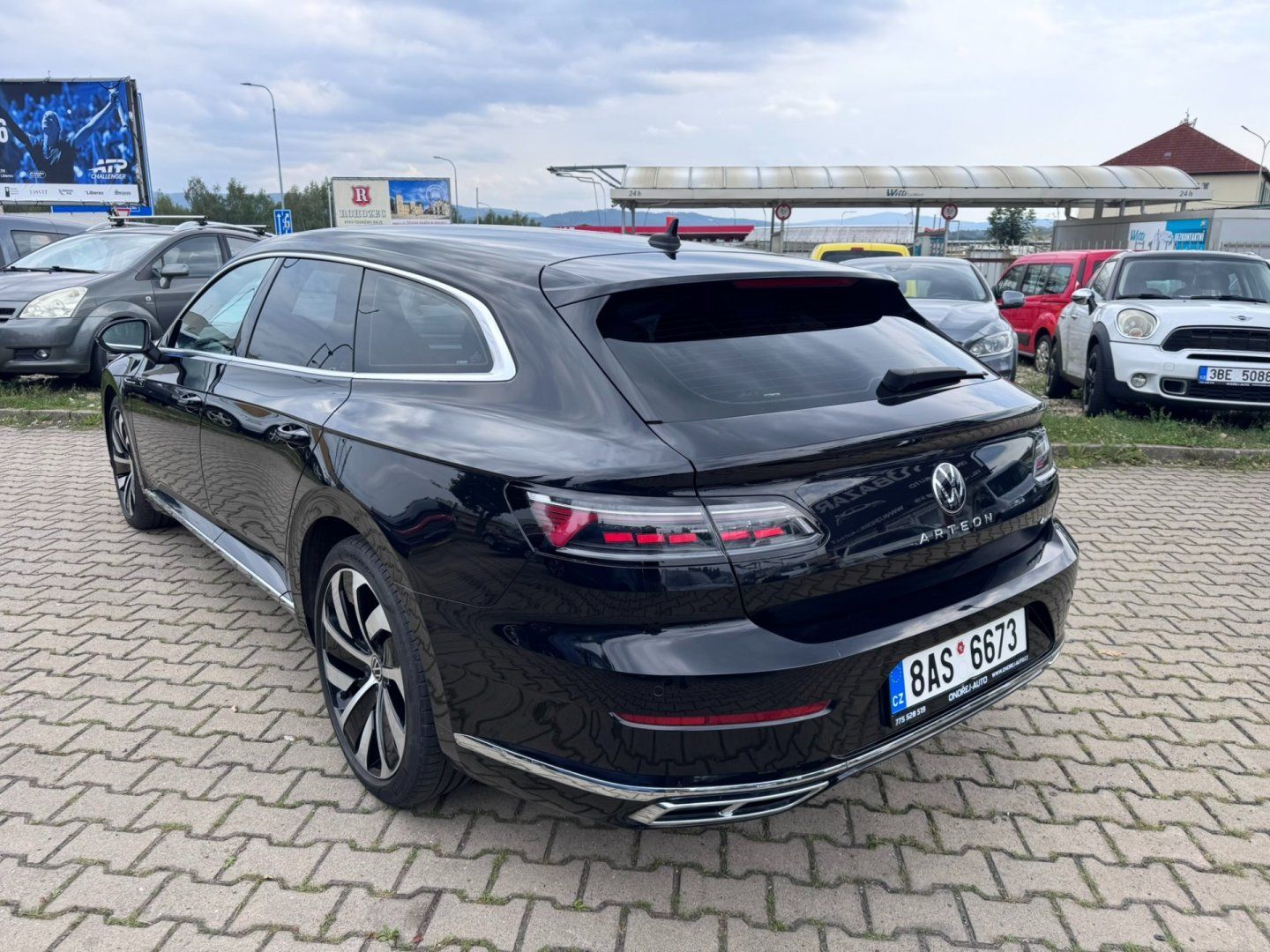 Volkswagen Arteon, R LINE 2,0 TDI 147 KW DSG 4X4 - fotka 4