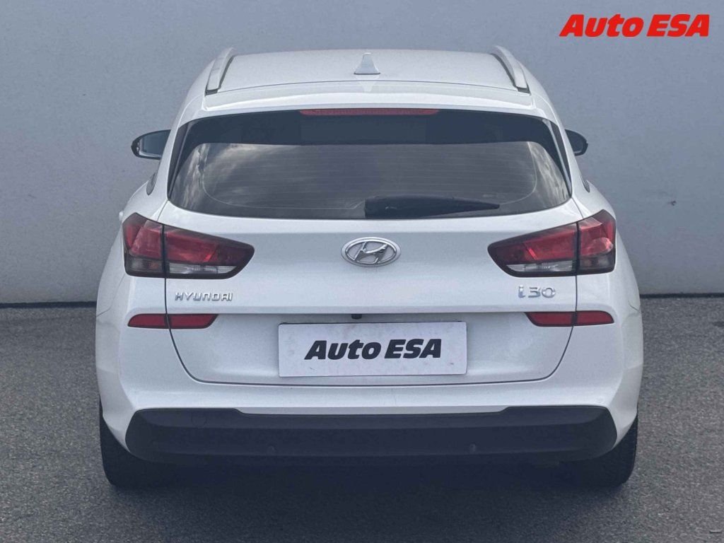 Hyundai i30, 1.6CRDi,ČR - fotka 5