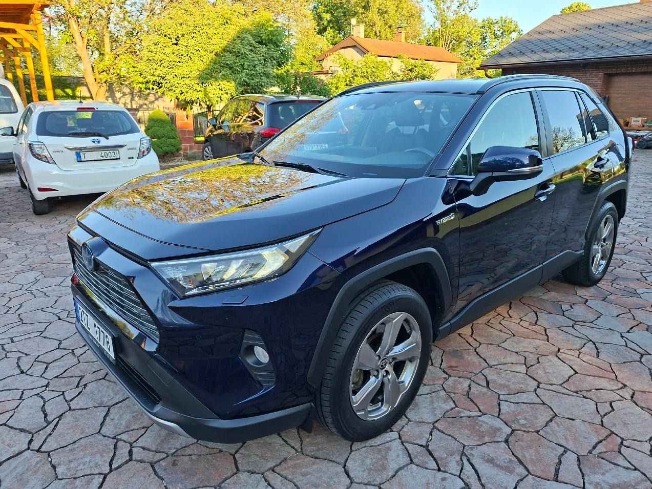 Toyota Rav4, 2.5 HYBRID 4X4  odpočet dph